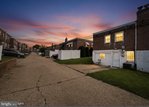 Townhouse For Sale - 7826 Brier Street<br/> PHILADELPHIA, PA 19152