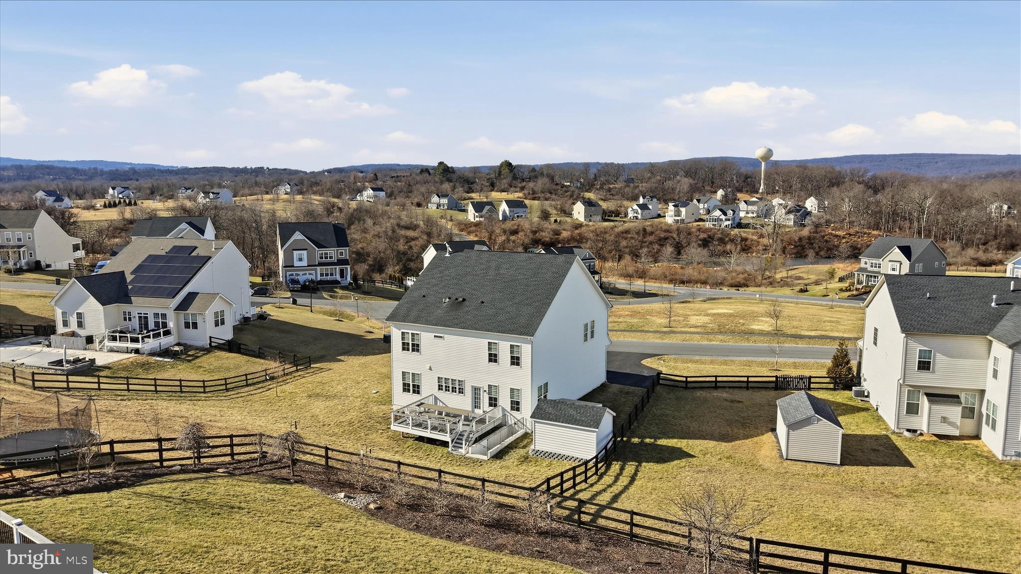 THE BLUFFS AT SLEETER LAKE - Residential