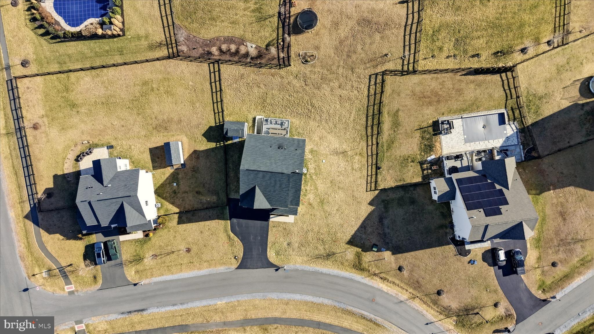 THE BLUFFS AT SLEETER LAKE - Residential