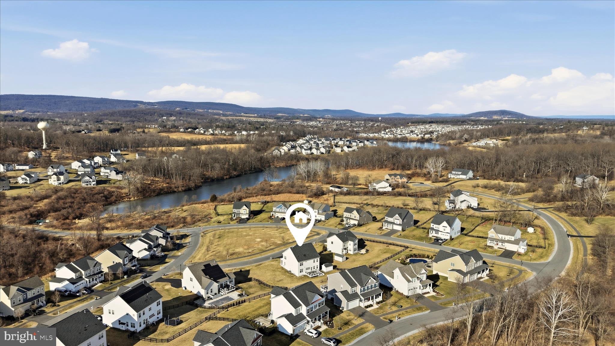 THE BLUFFS AT SLEETER LAKE - Residential