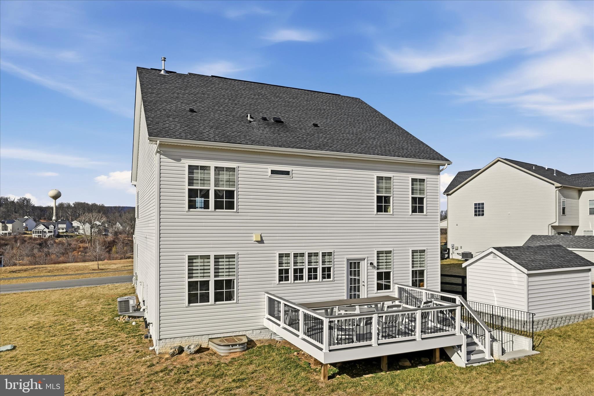 THE BLUFFS AT SLEETER LAKE - Residential