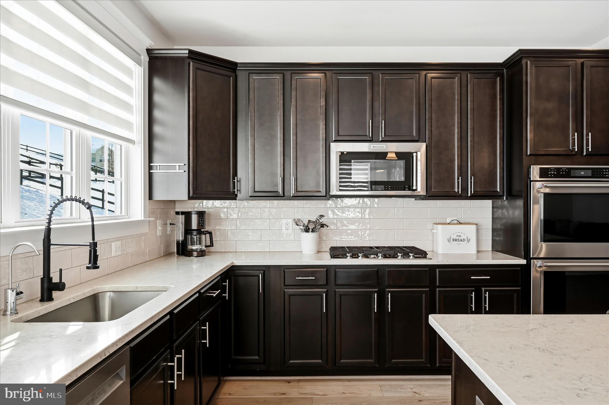 THE BLUFFS AT SLEETER LAKE - Residential