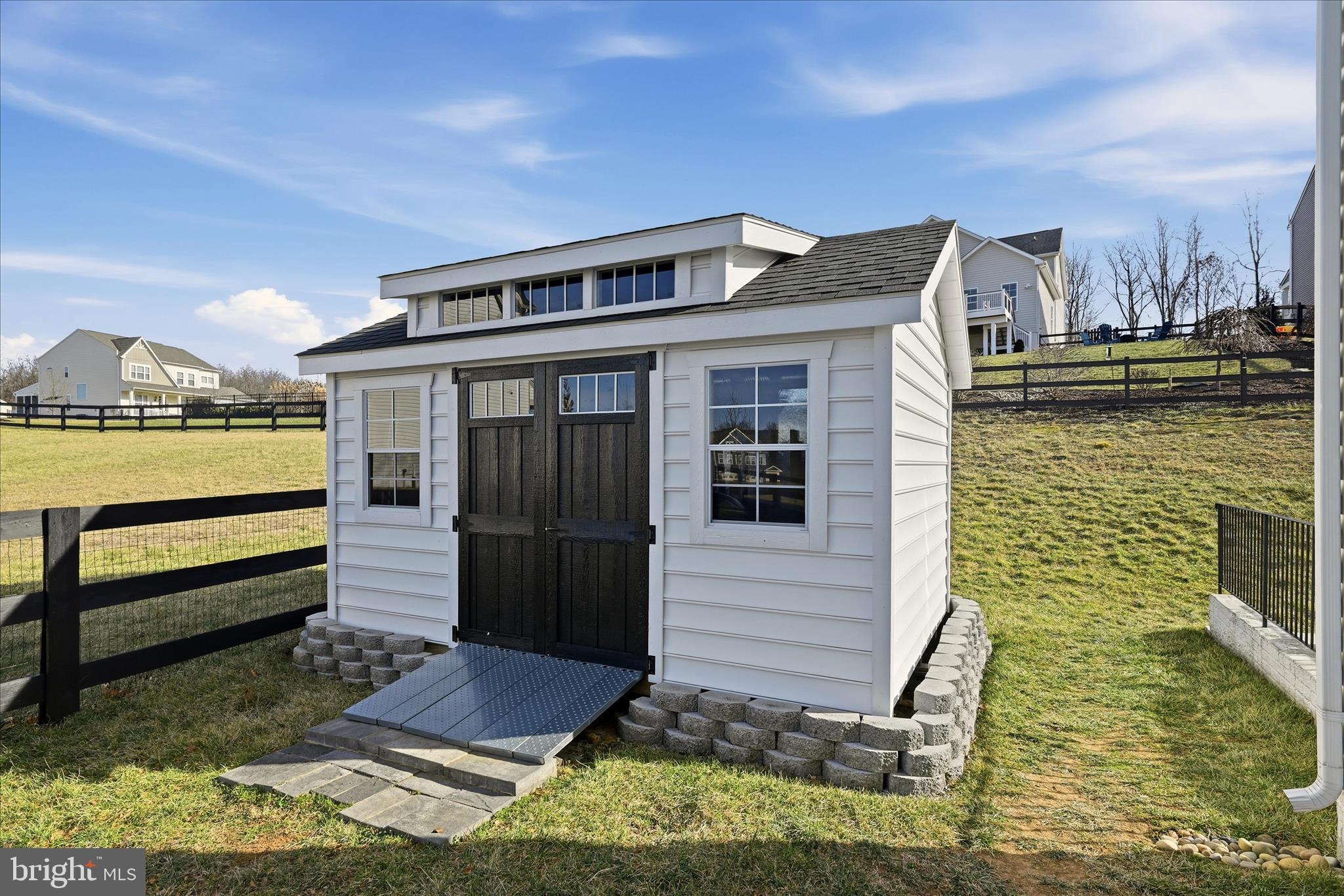 THE BLUFFS AT SLEETER LAKE - Residential