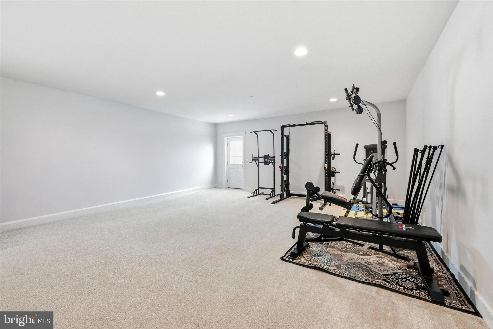 THE BLUFFS AT SLEETER LAKE - Residential