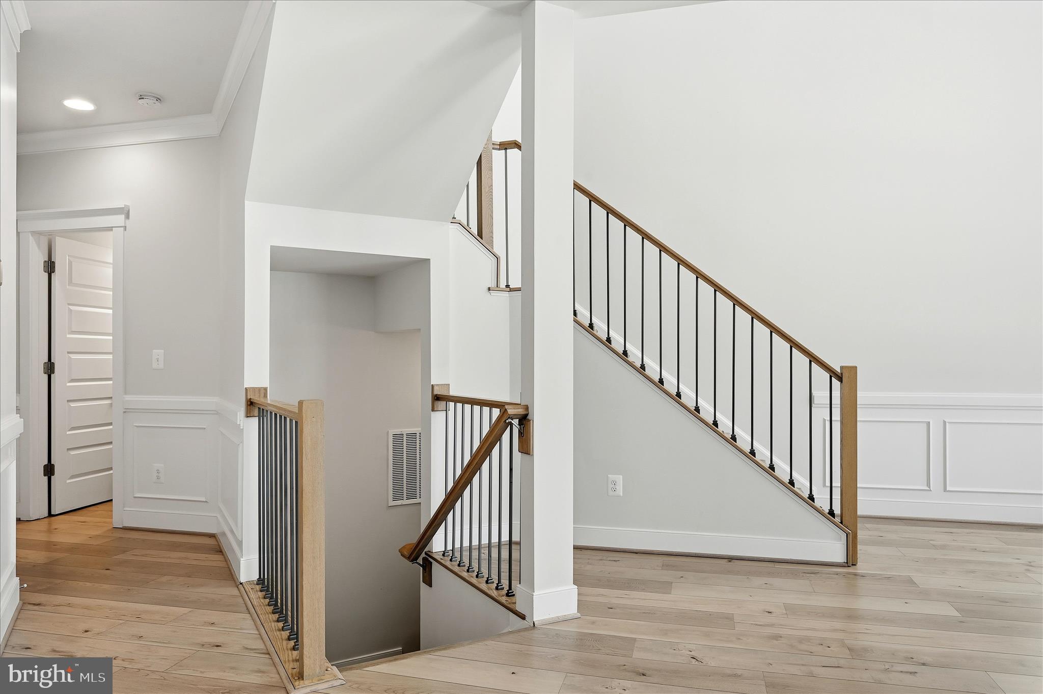 THE BLUFFS AT SLEETER LAKE - Residential