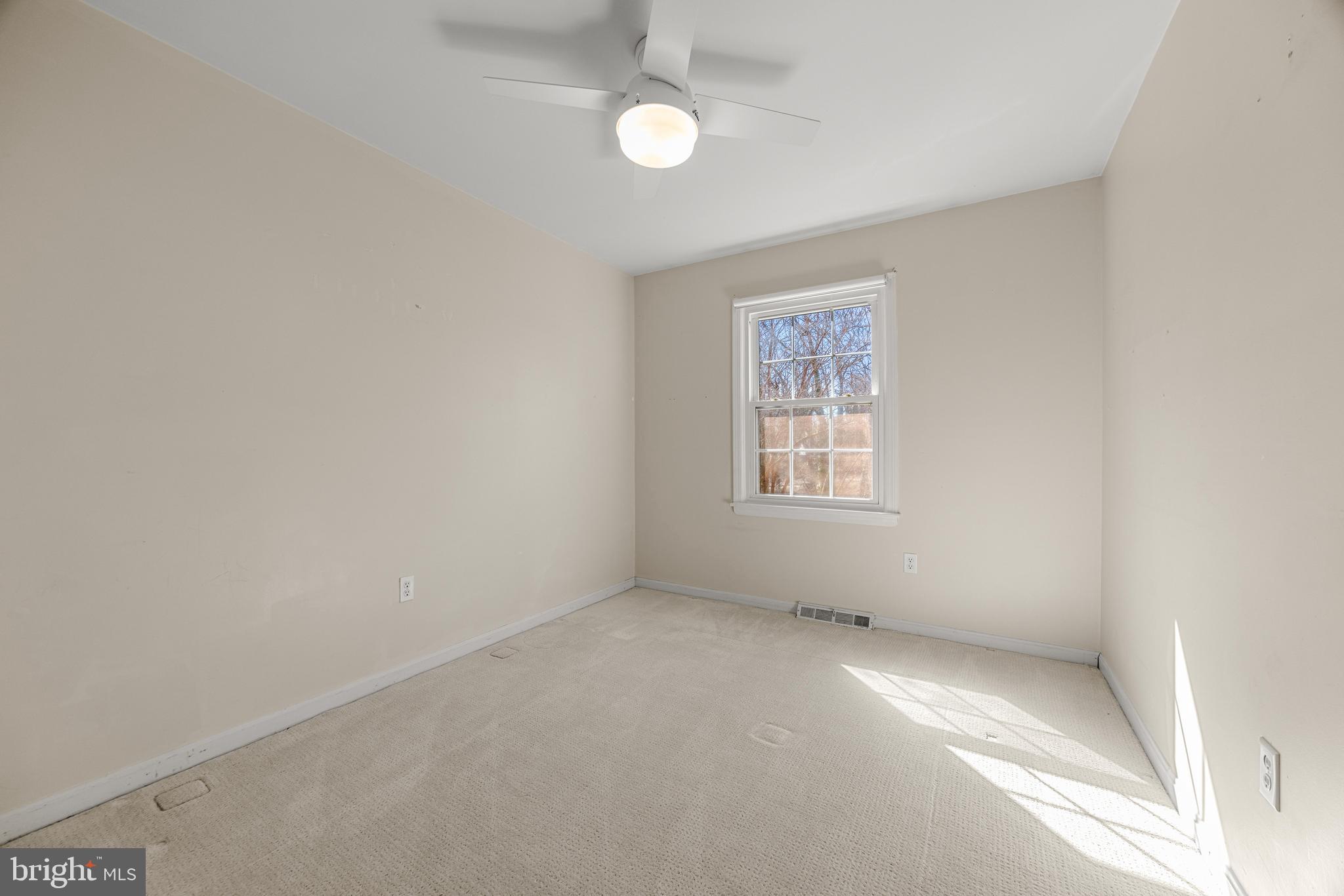 BAY HILLS - Residential Lease