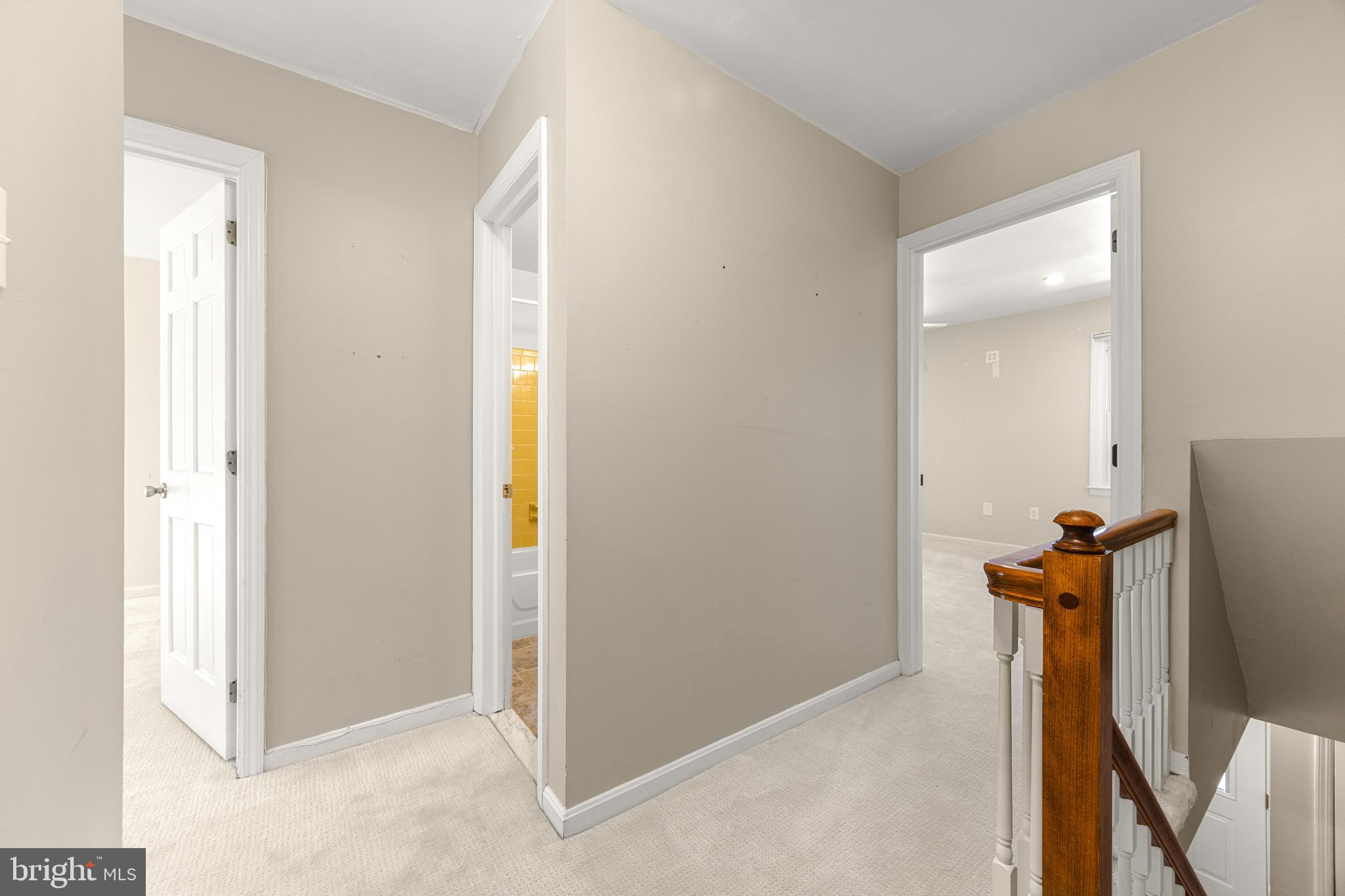 BAY HILLS - Residential Lease