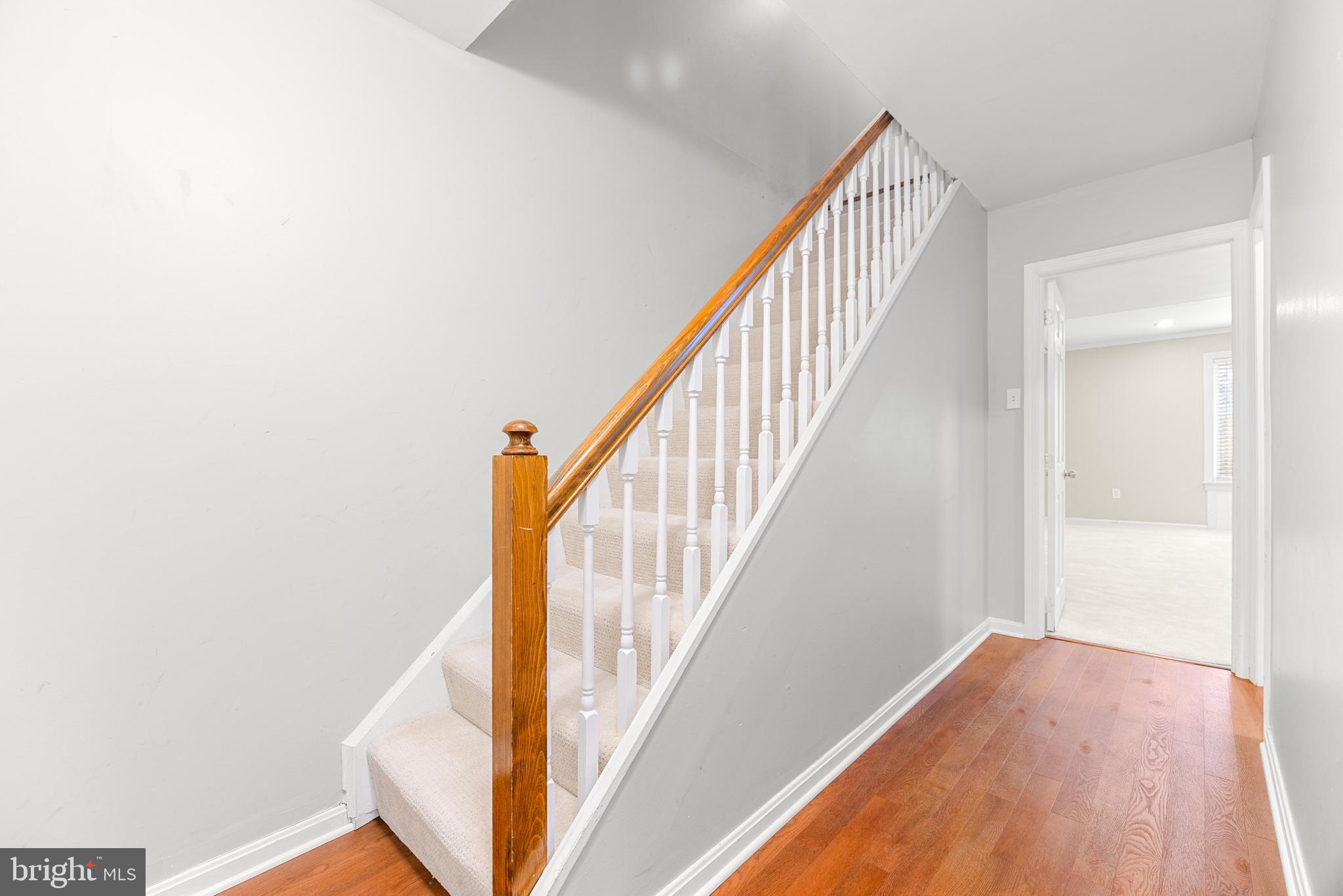 BAY HILLS - Residential Lease