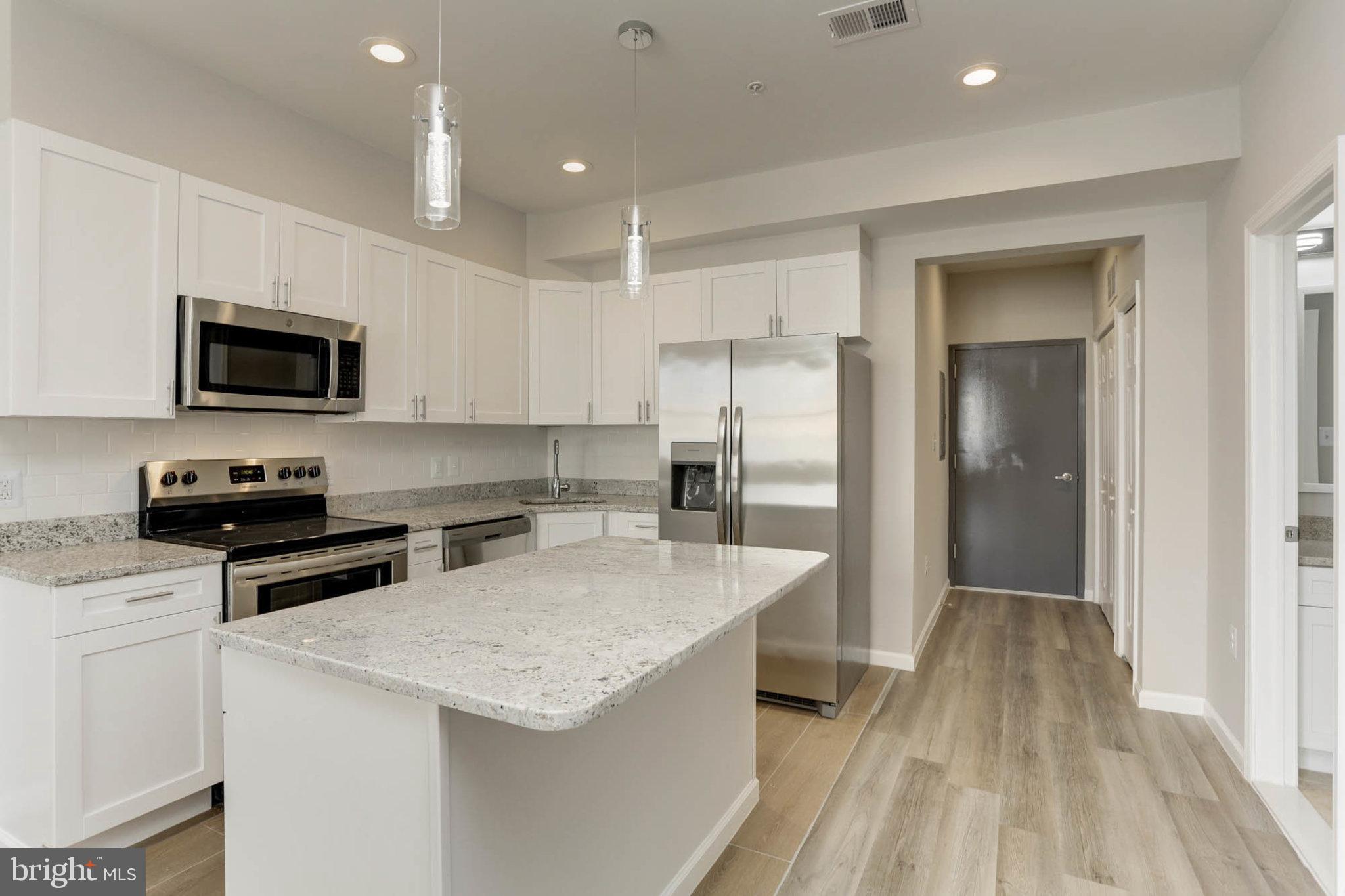 MILTON-MONTFORD - Residential Lease