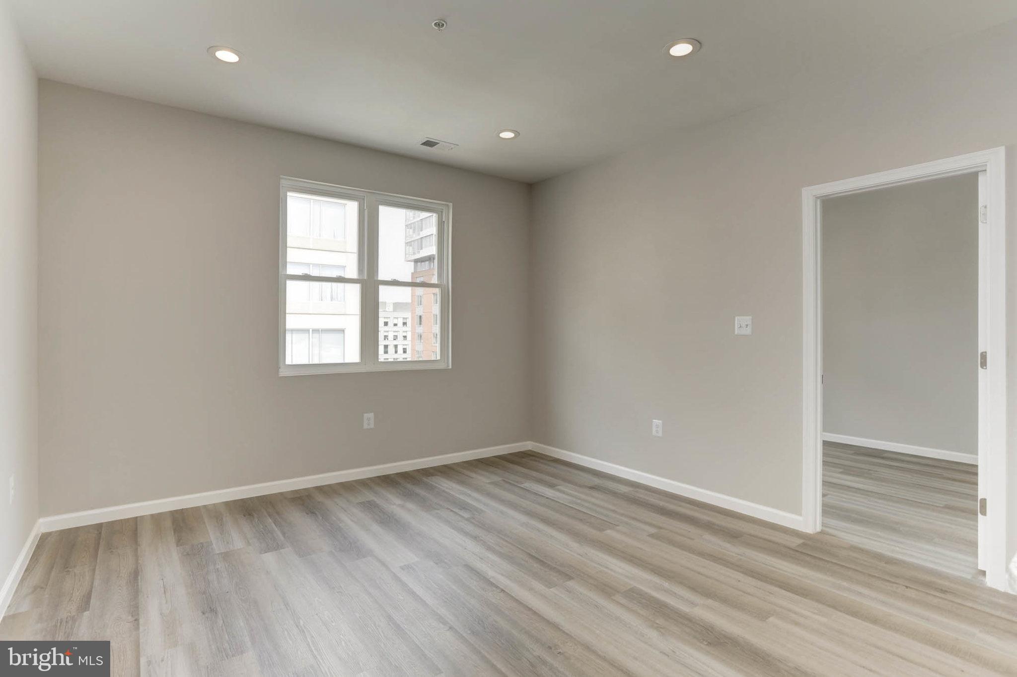 MILTON-MONTFORD - Residential Lease