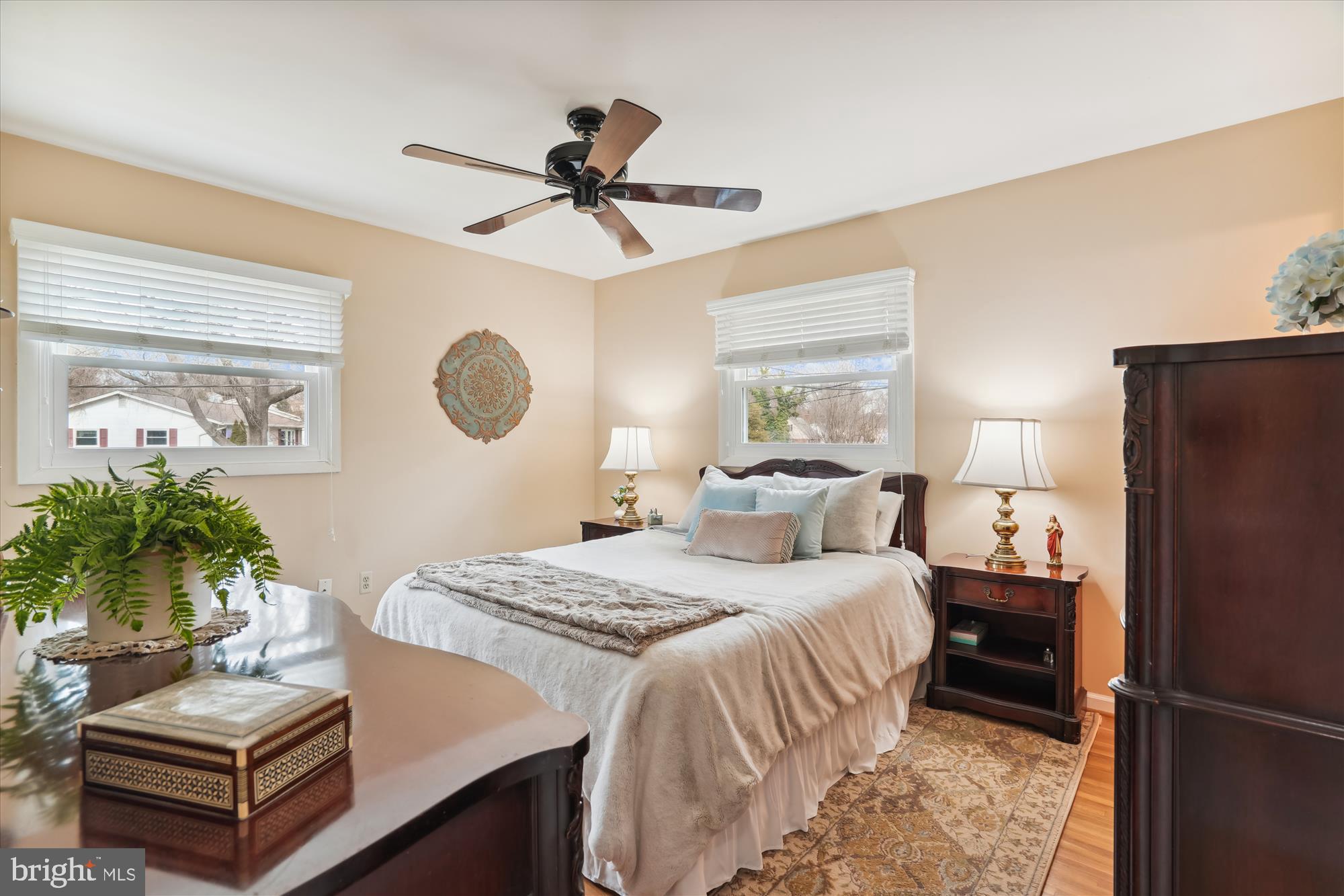 KNOLLWOOD ESTATES - Residential