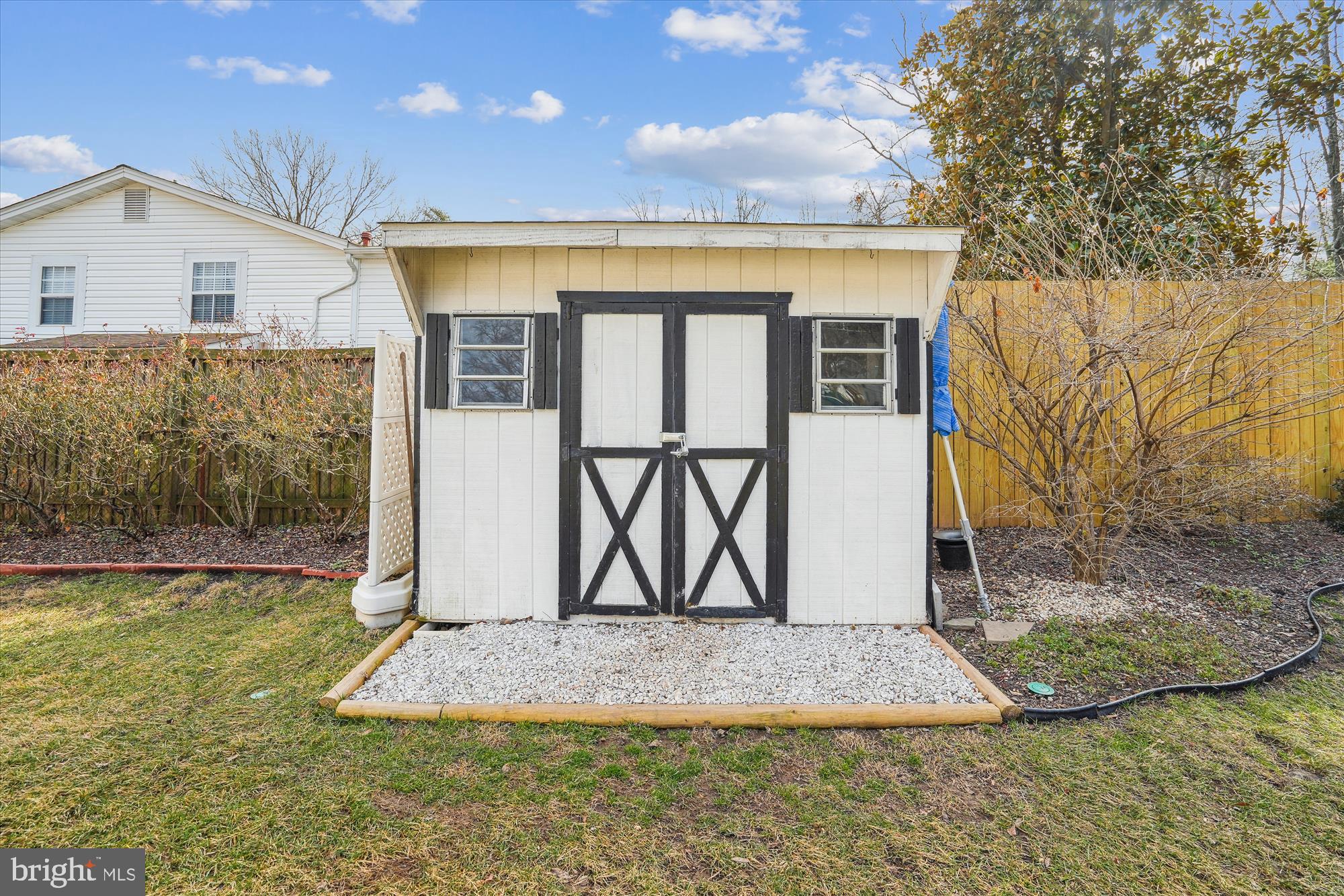 KNOLLWOOD ESTATES - Residential