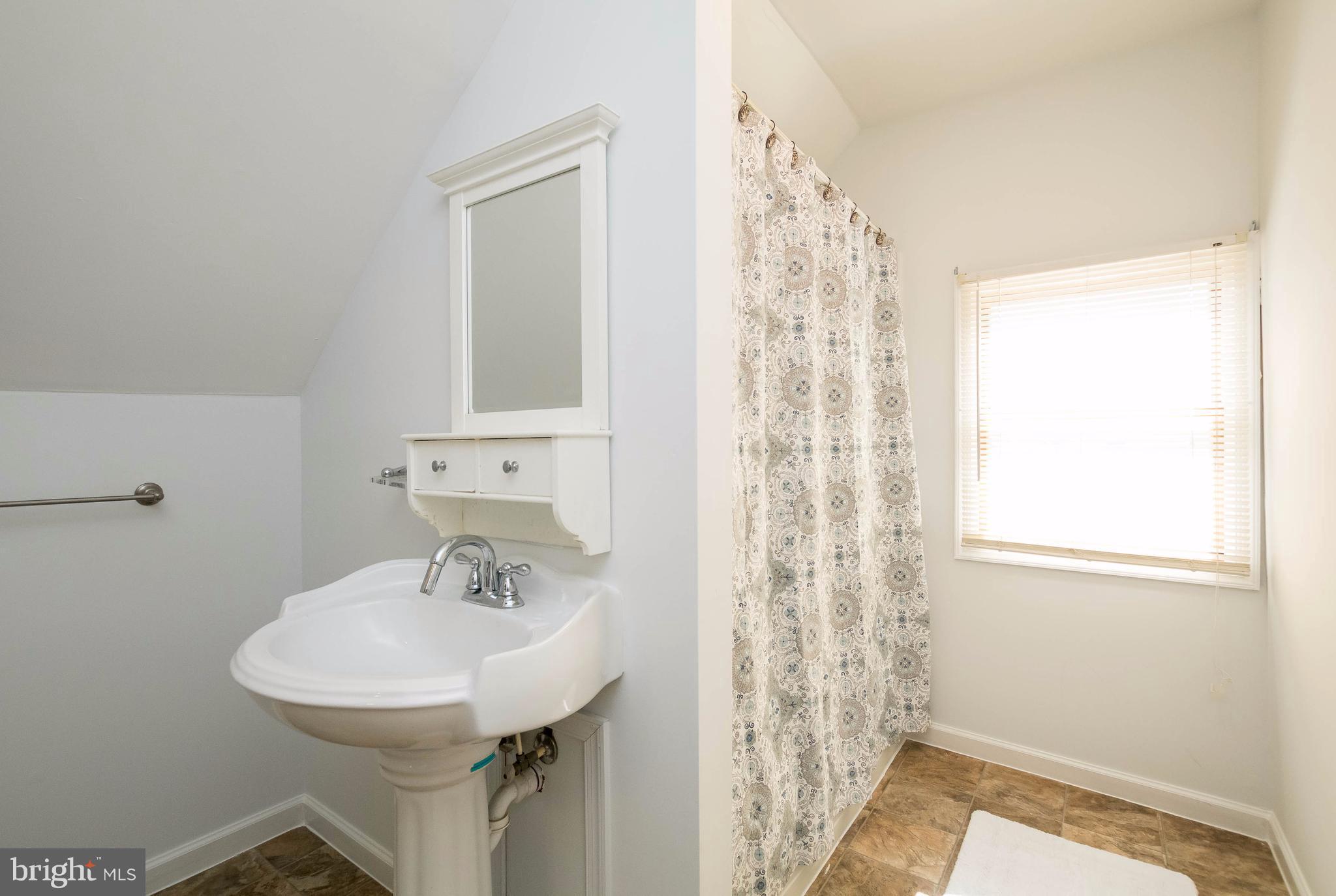 PERRY VIEW - Residential