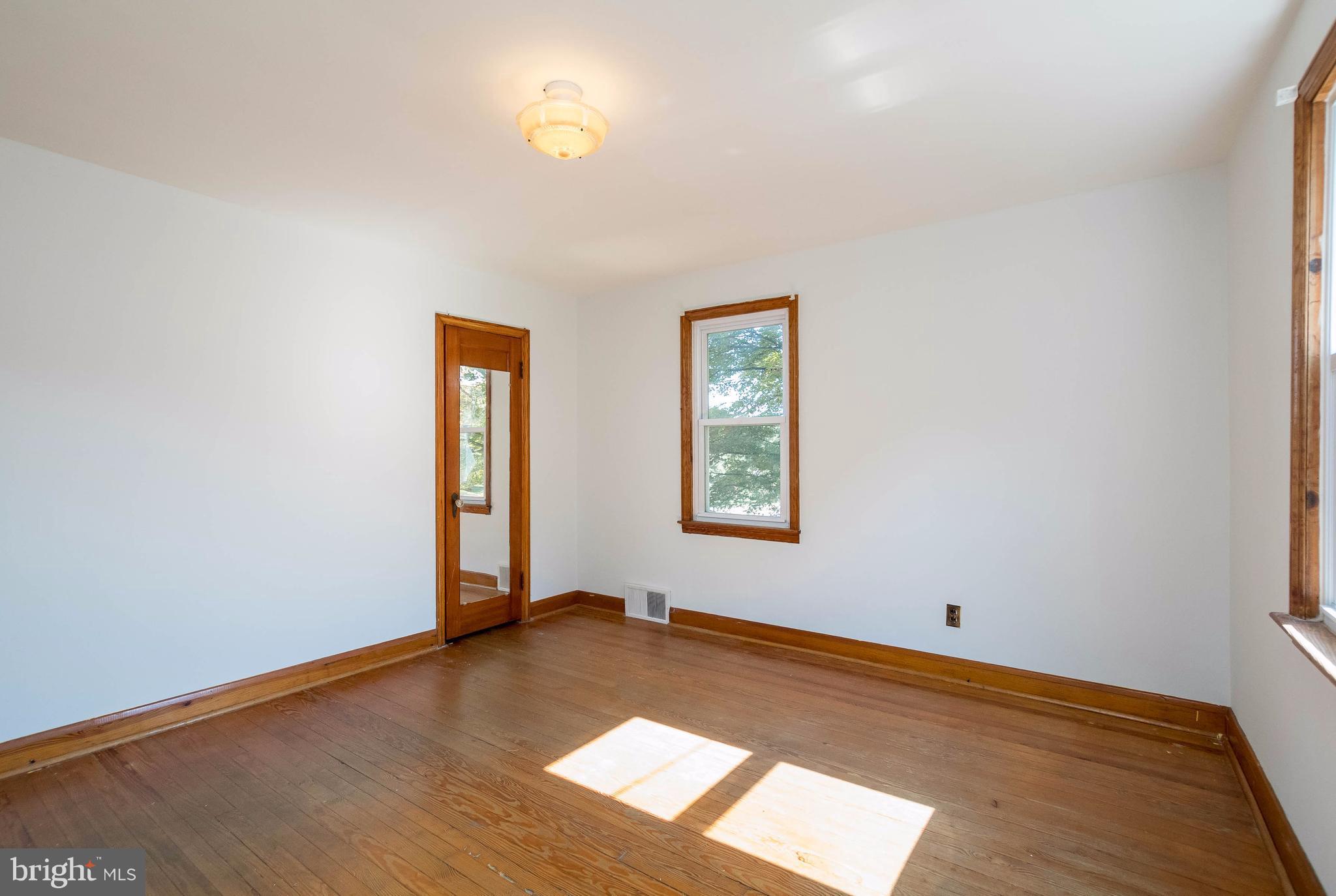 PERRY VIEW - Residential