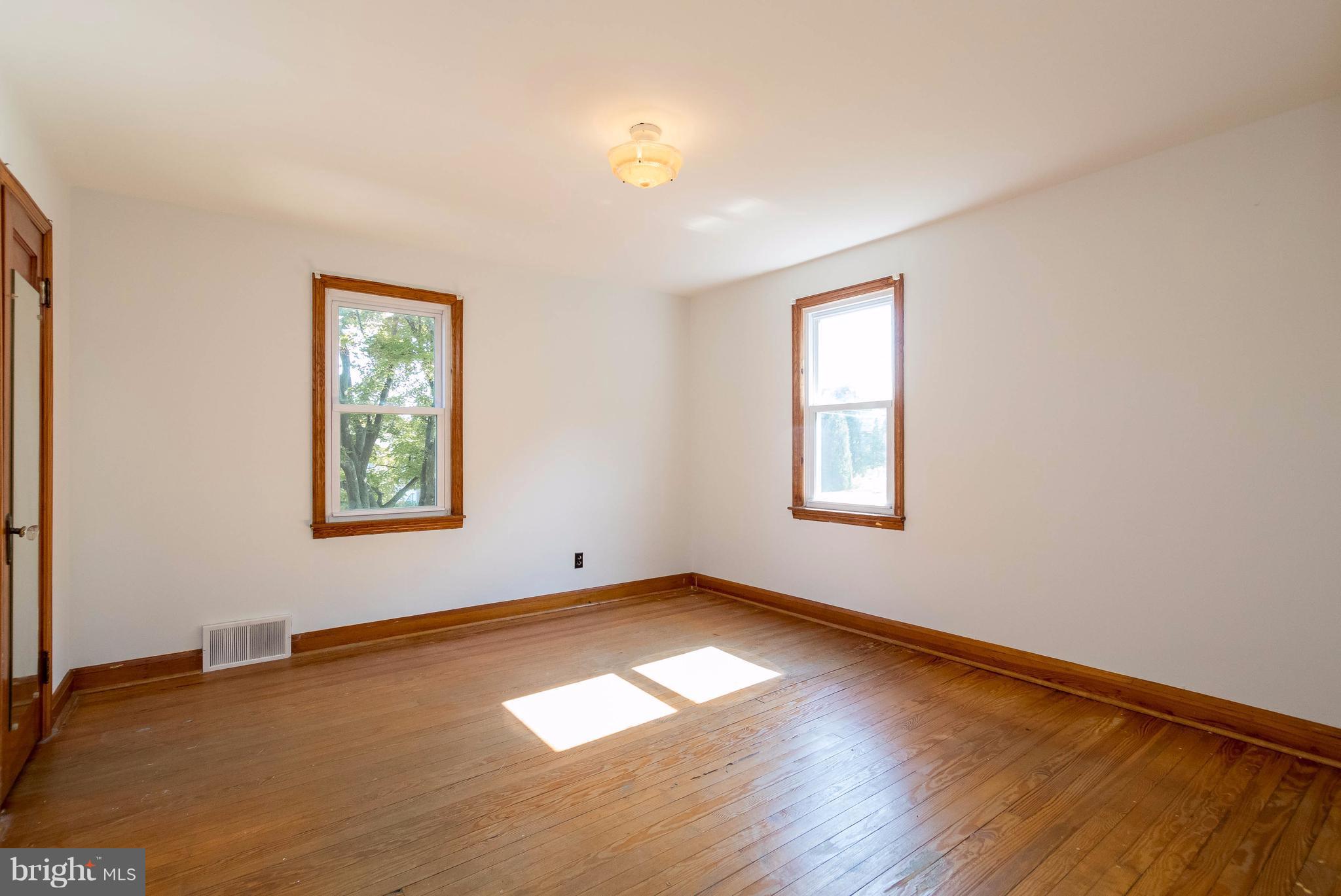 PERRY VIEW - Residential