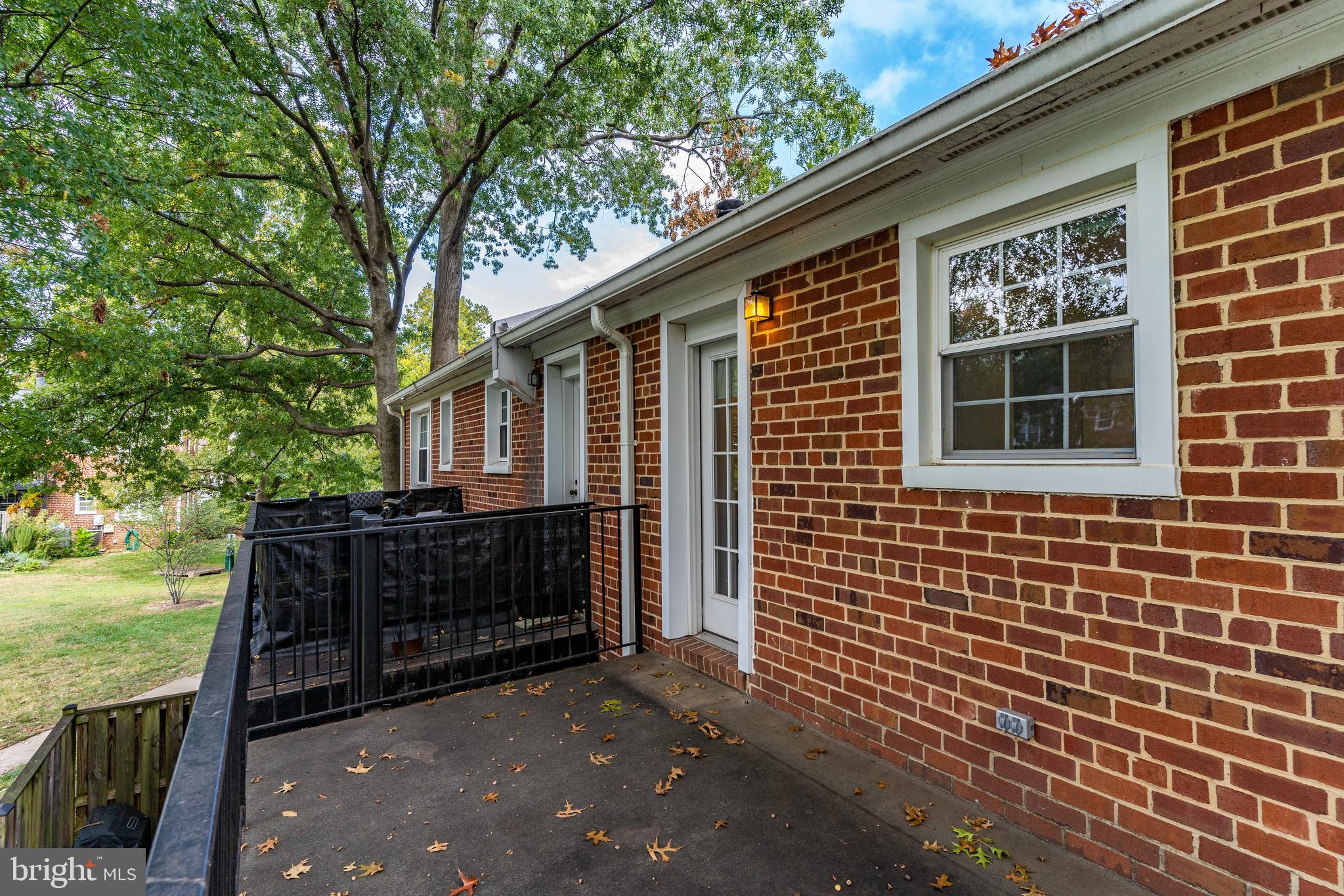 THE ARLINGTON - Residential