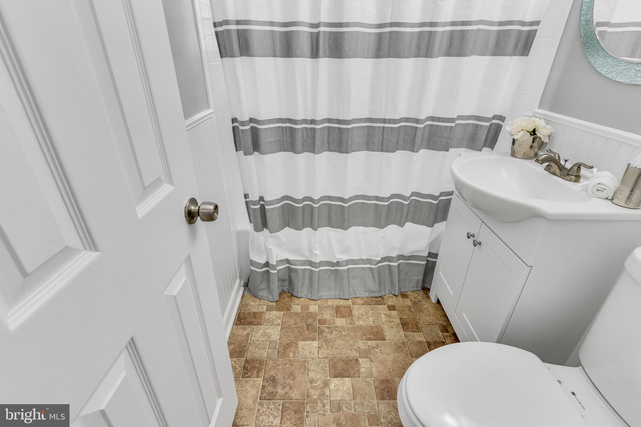 THE ARLINGTON - Residential