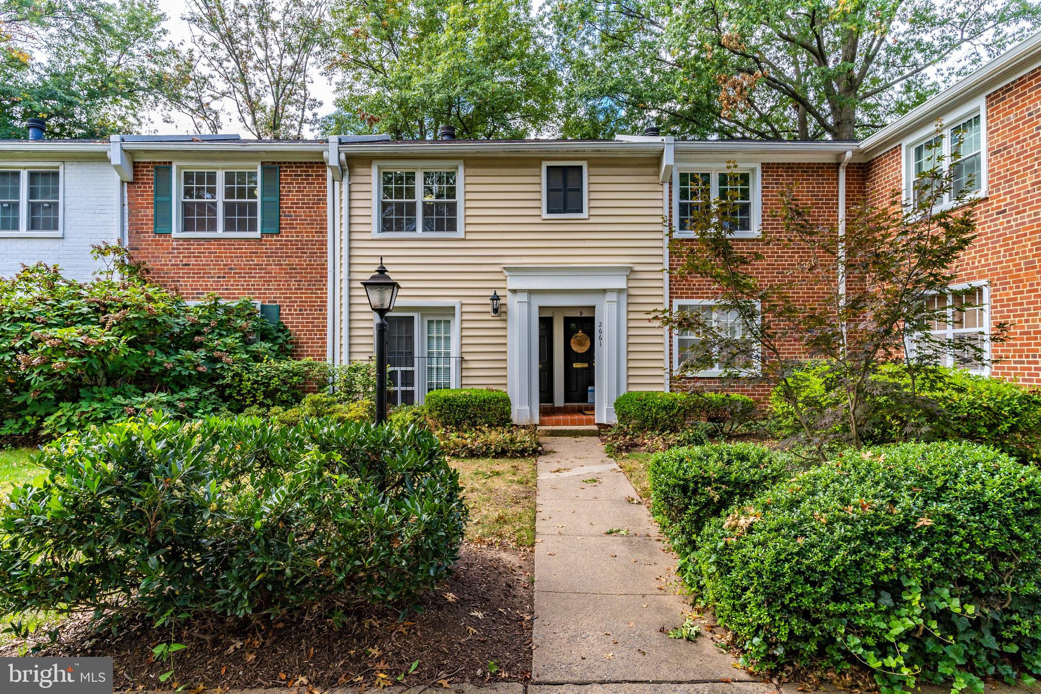 THE ARLINGTON - Residential