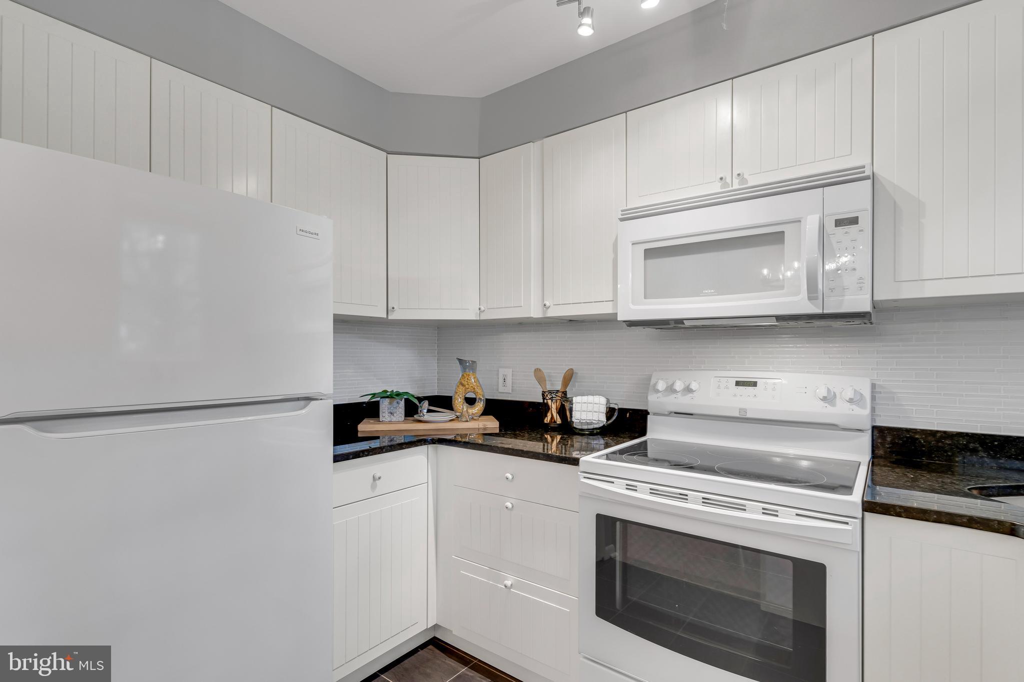 THE ARLINGTON - Residential