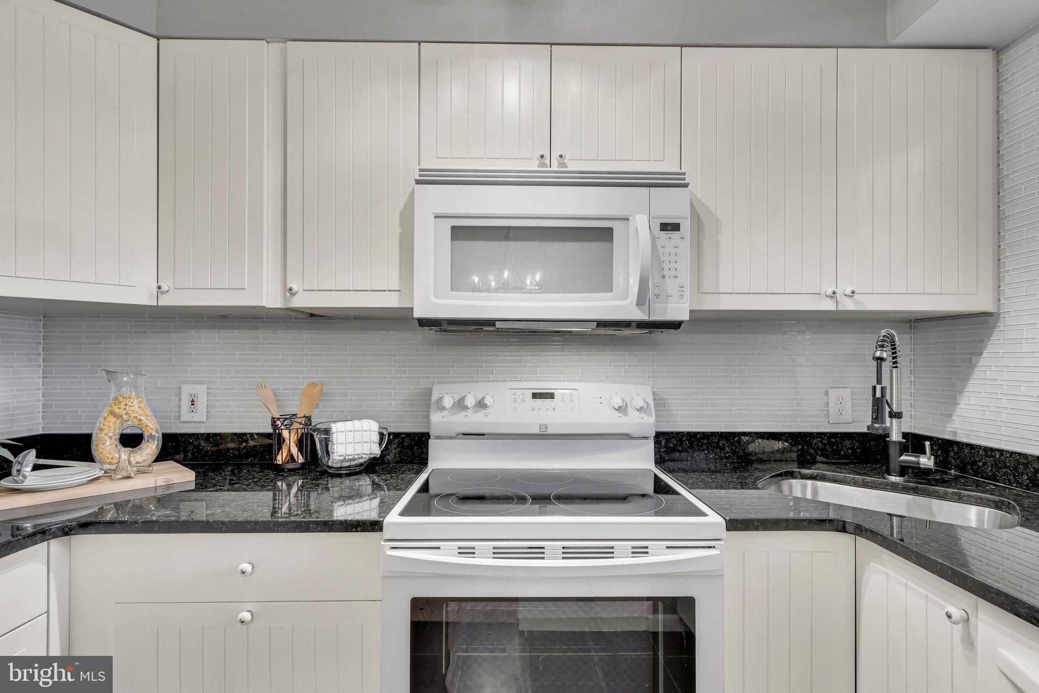 THE ARLINGTON - Residential