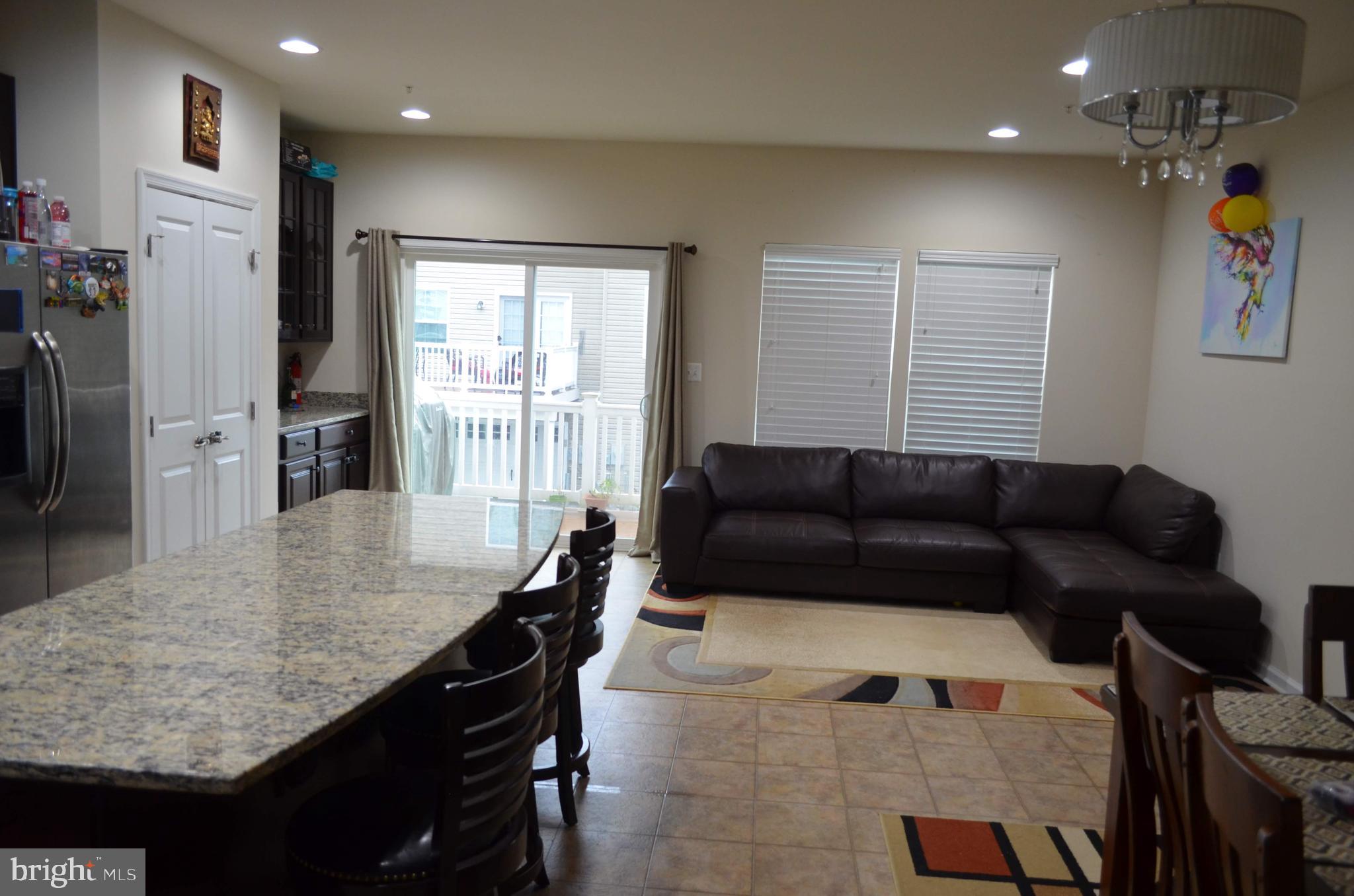 ESPLANADE AT RED RUN - Residential Lease