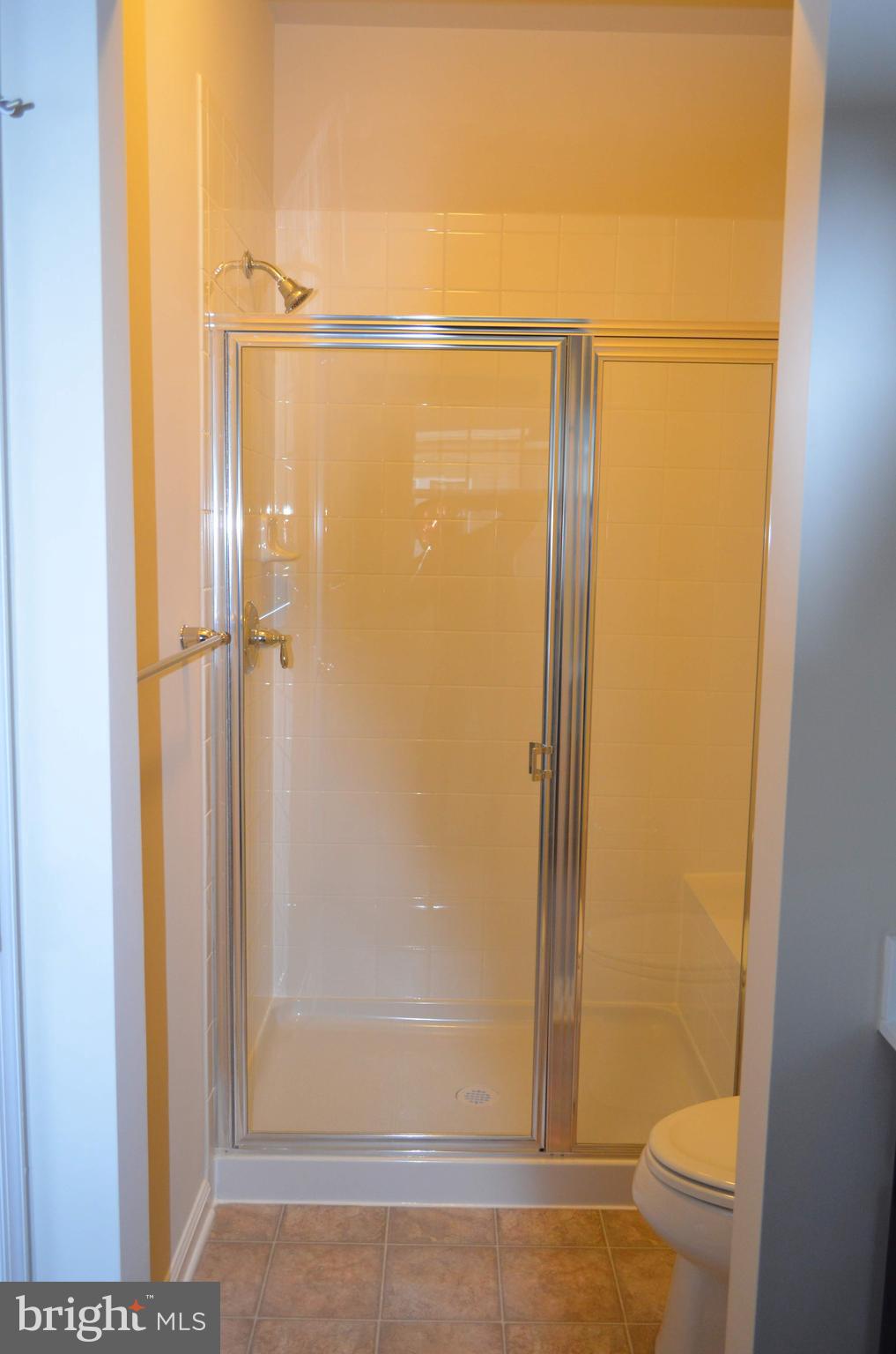 ESPLANADE AT RED RUN - Residential Lease