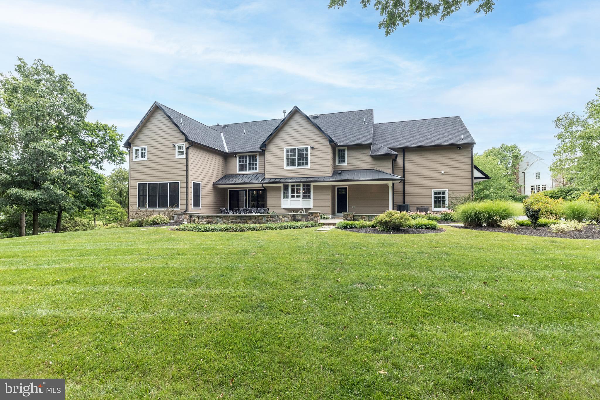 DEVONSHIRE ESTS - Residential