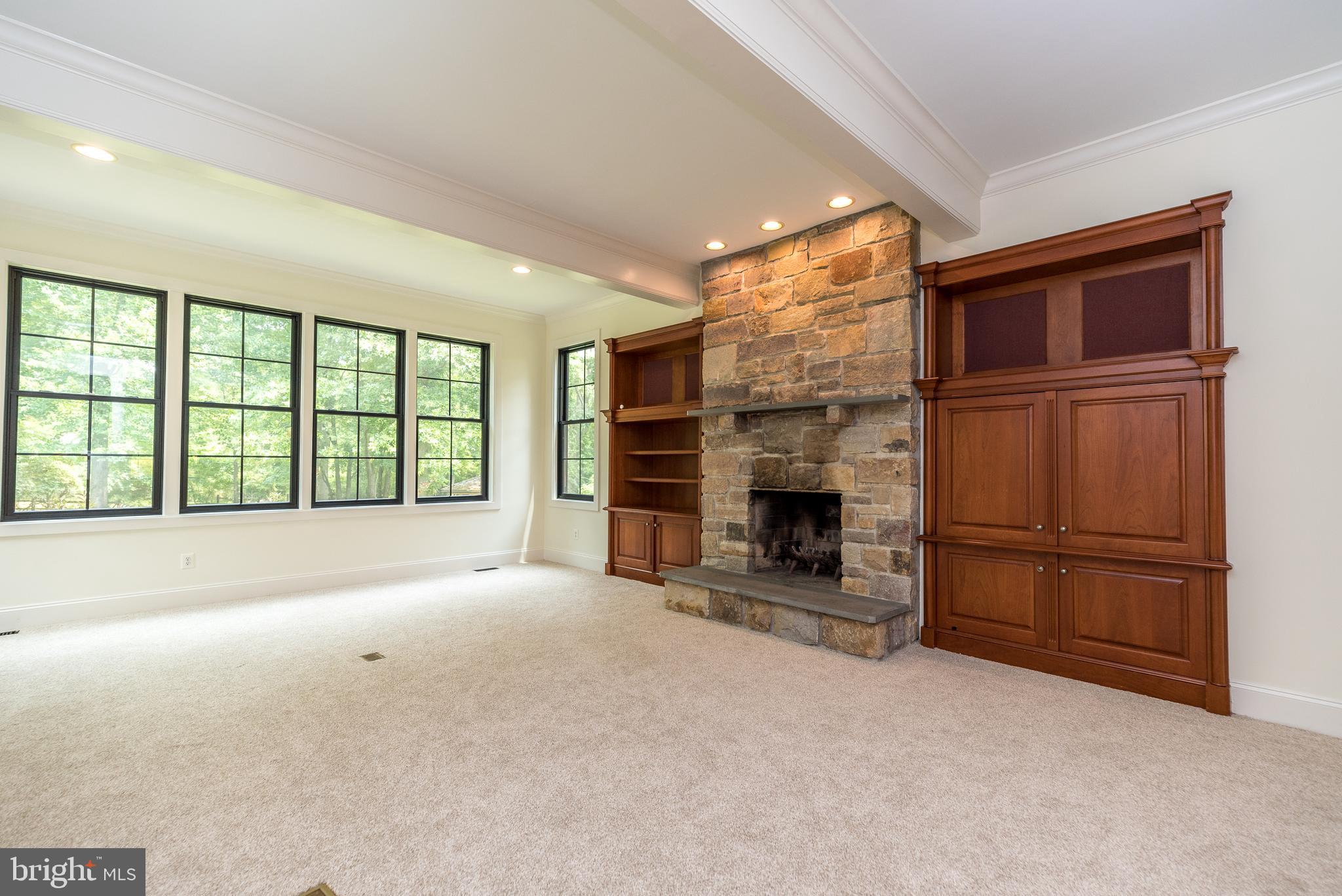 DEVONSHIRE ESTS - Residential