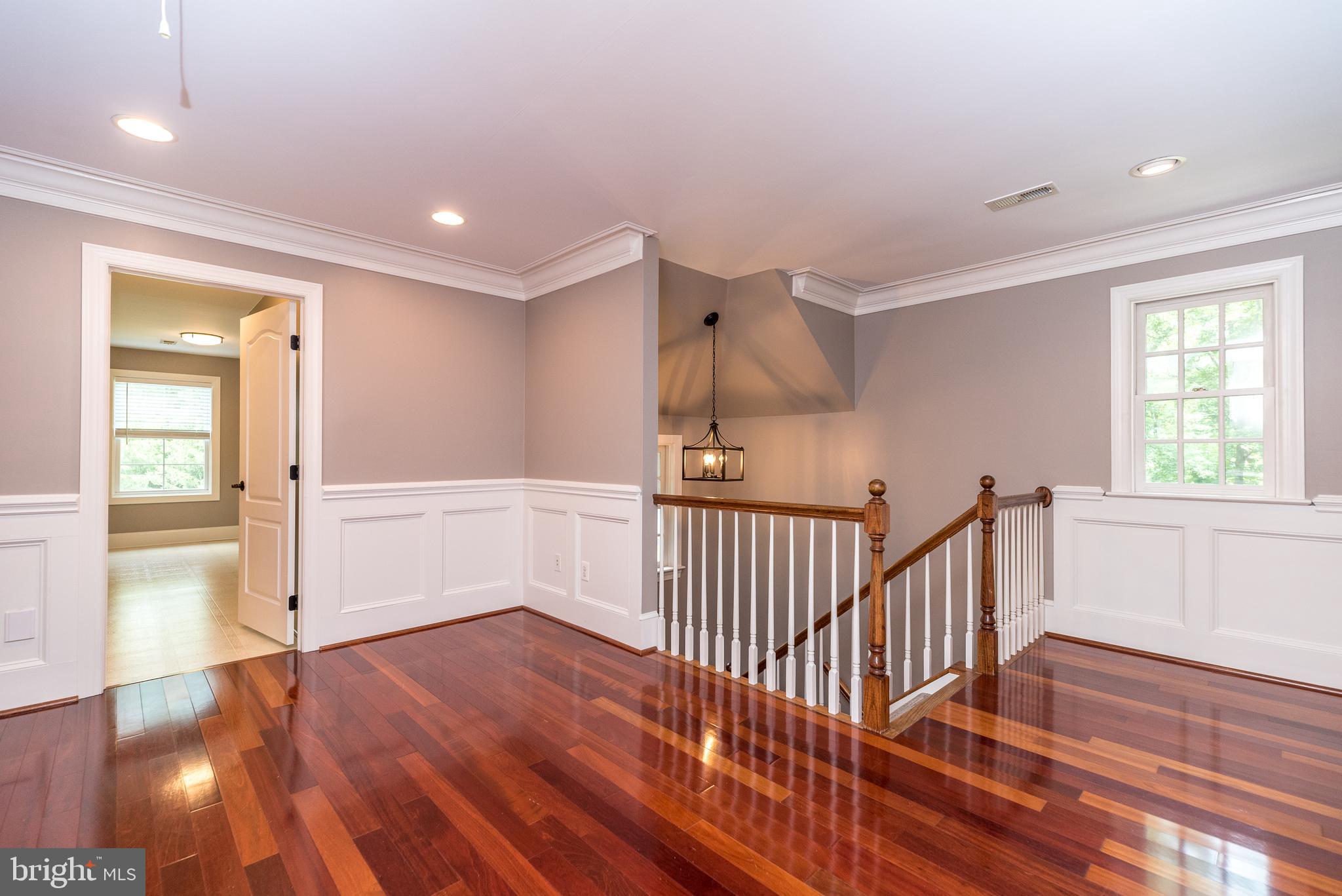 DEVONSHIRE ESTS - Residential