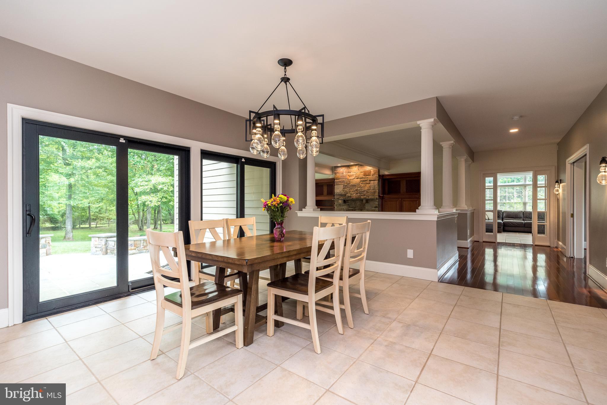 DEVONSHIRE ESTS - Residential