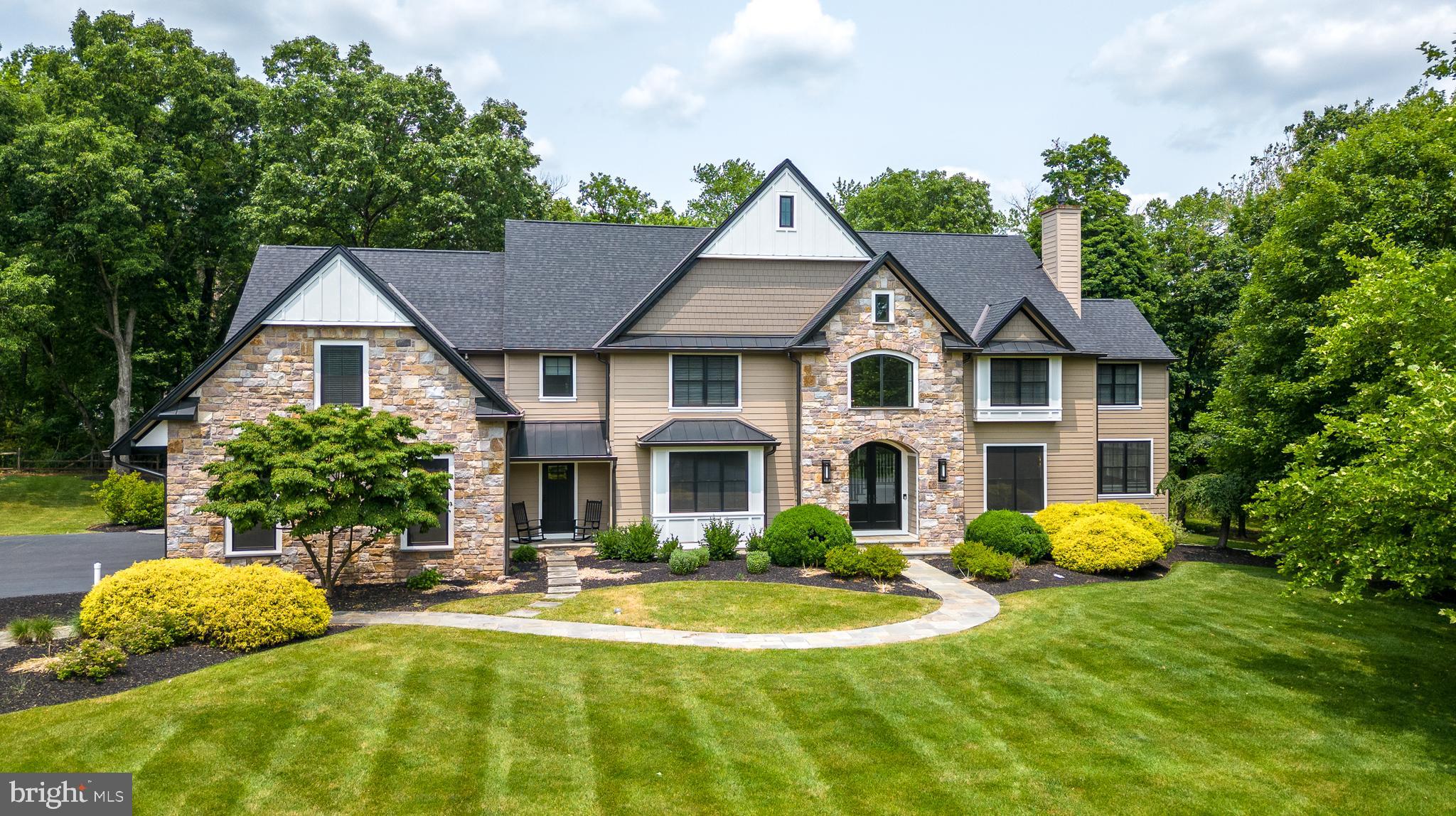 DEVONSHIRE ESTS - Residential