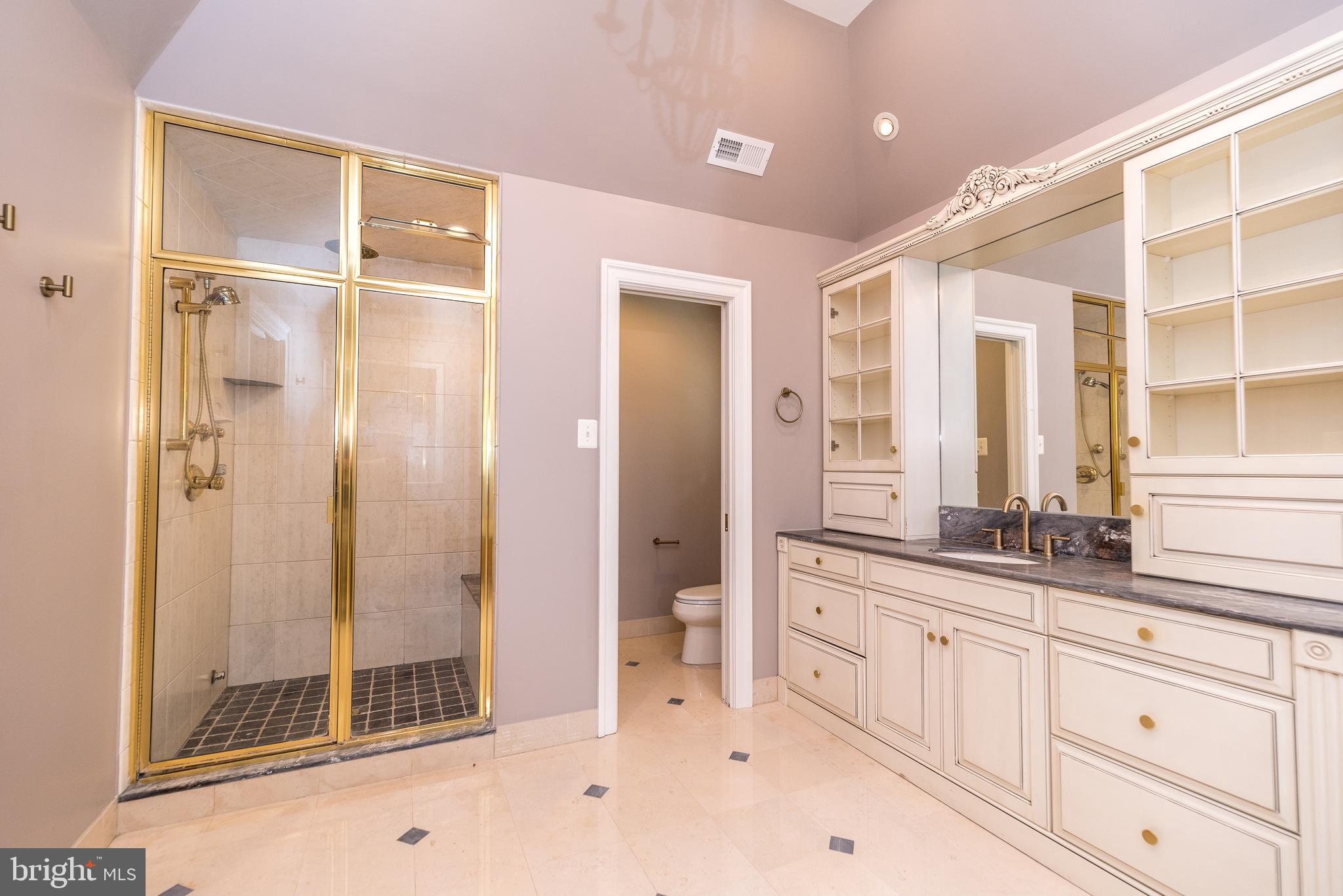 DEVONSHIRE ESTS - Residential