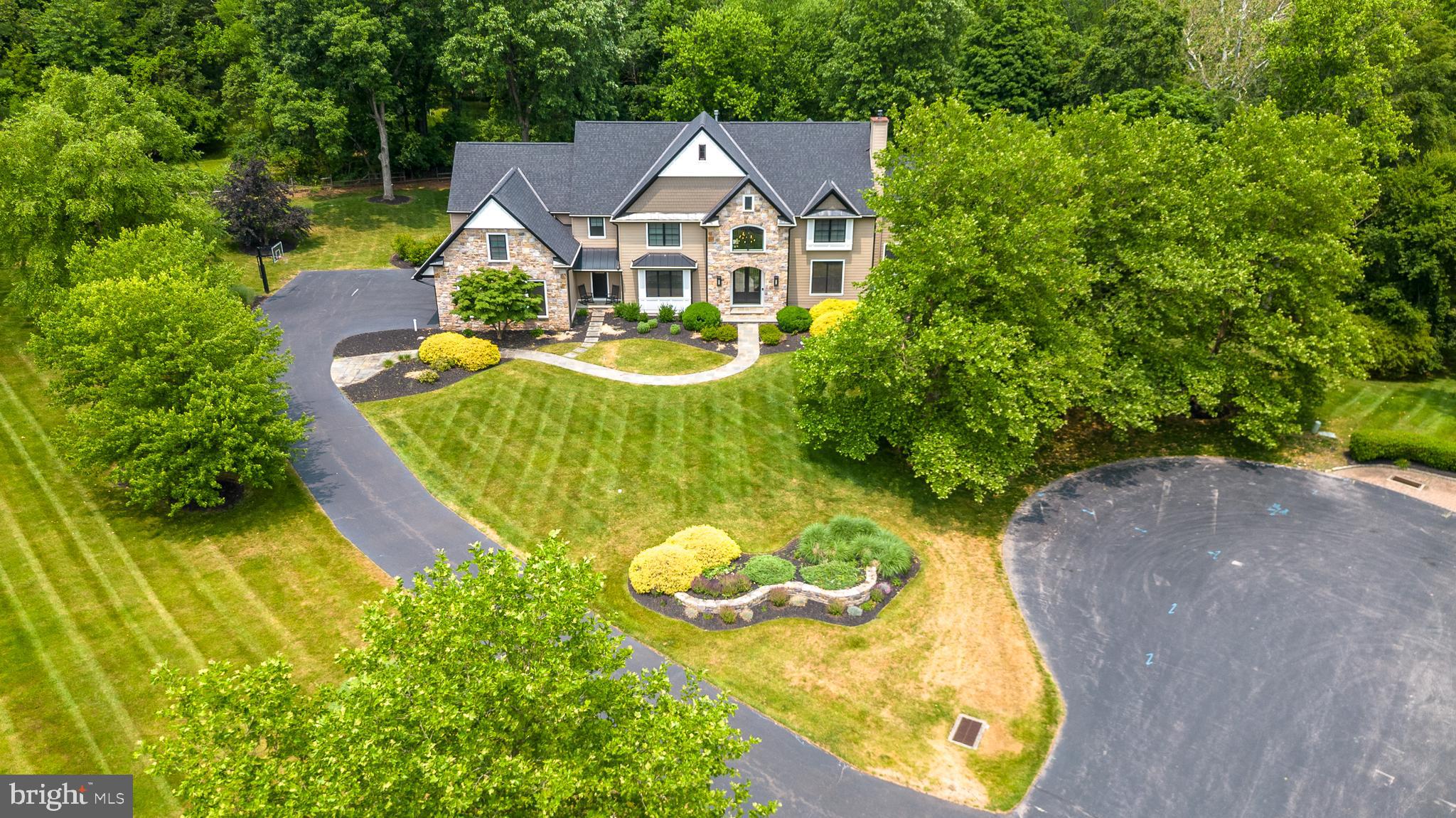 DEVONSHIRE ESTS - Residential