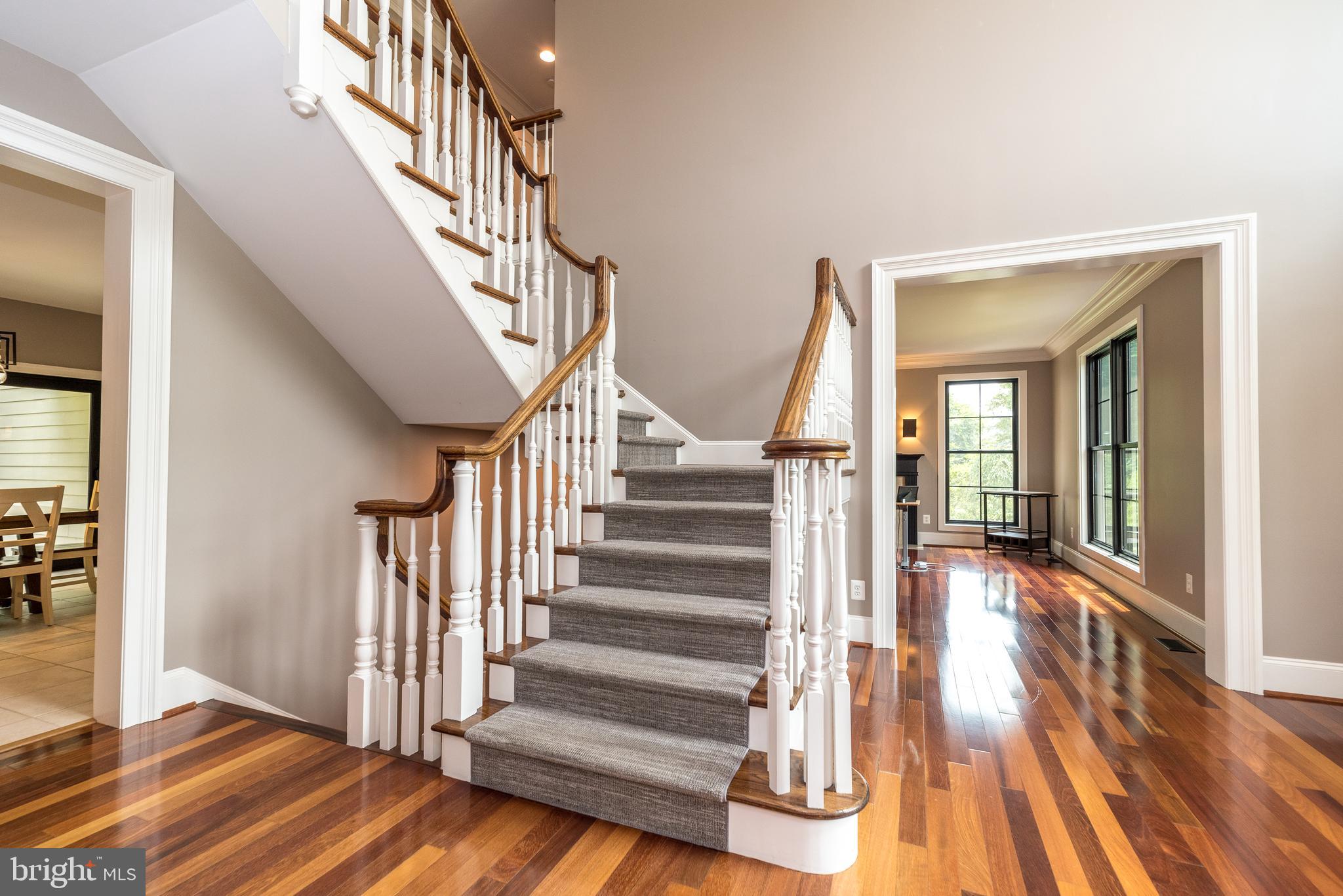 DEVONSHIRE ESTS - Residential