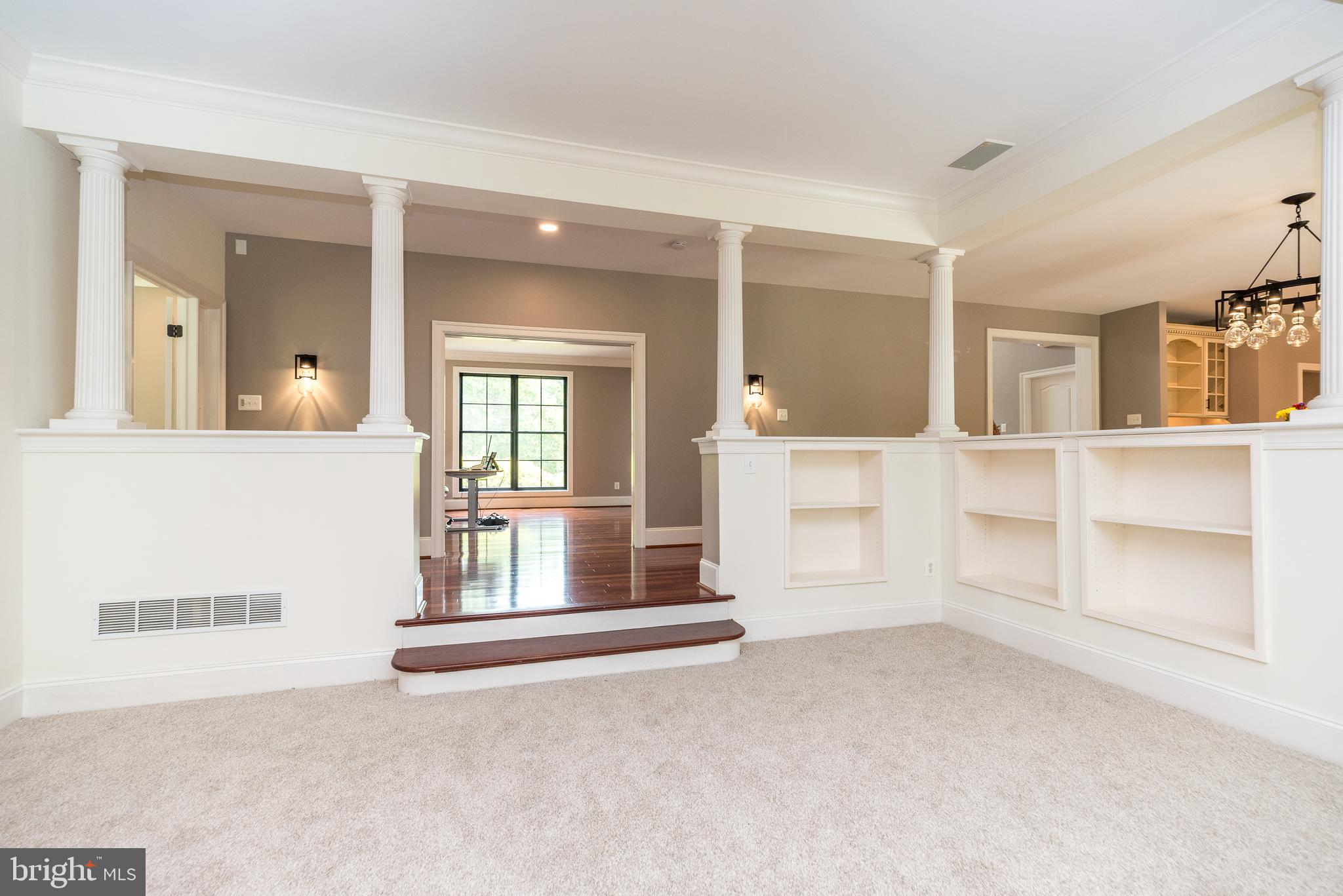 DEVONSHIRE ESTS - Residential