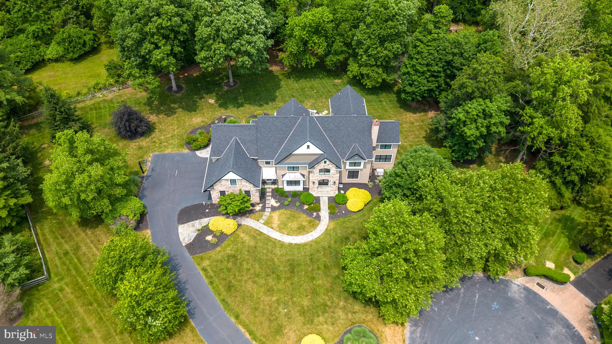 DEVONSHIRE ESTS - Residential