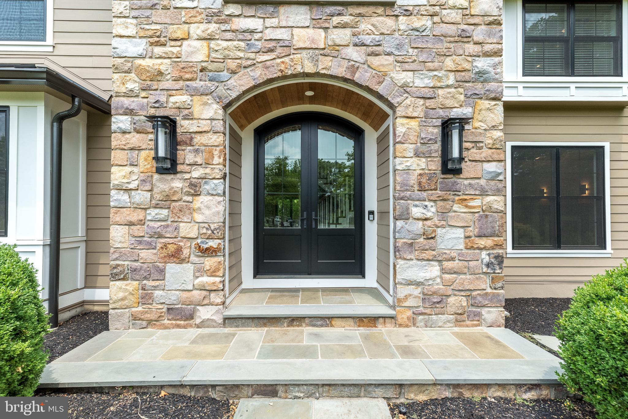 DEVONSHIRE ESTS - Residential