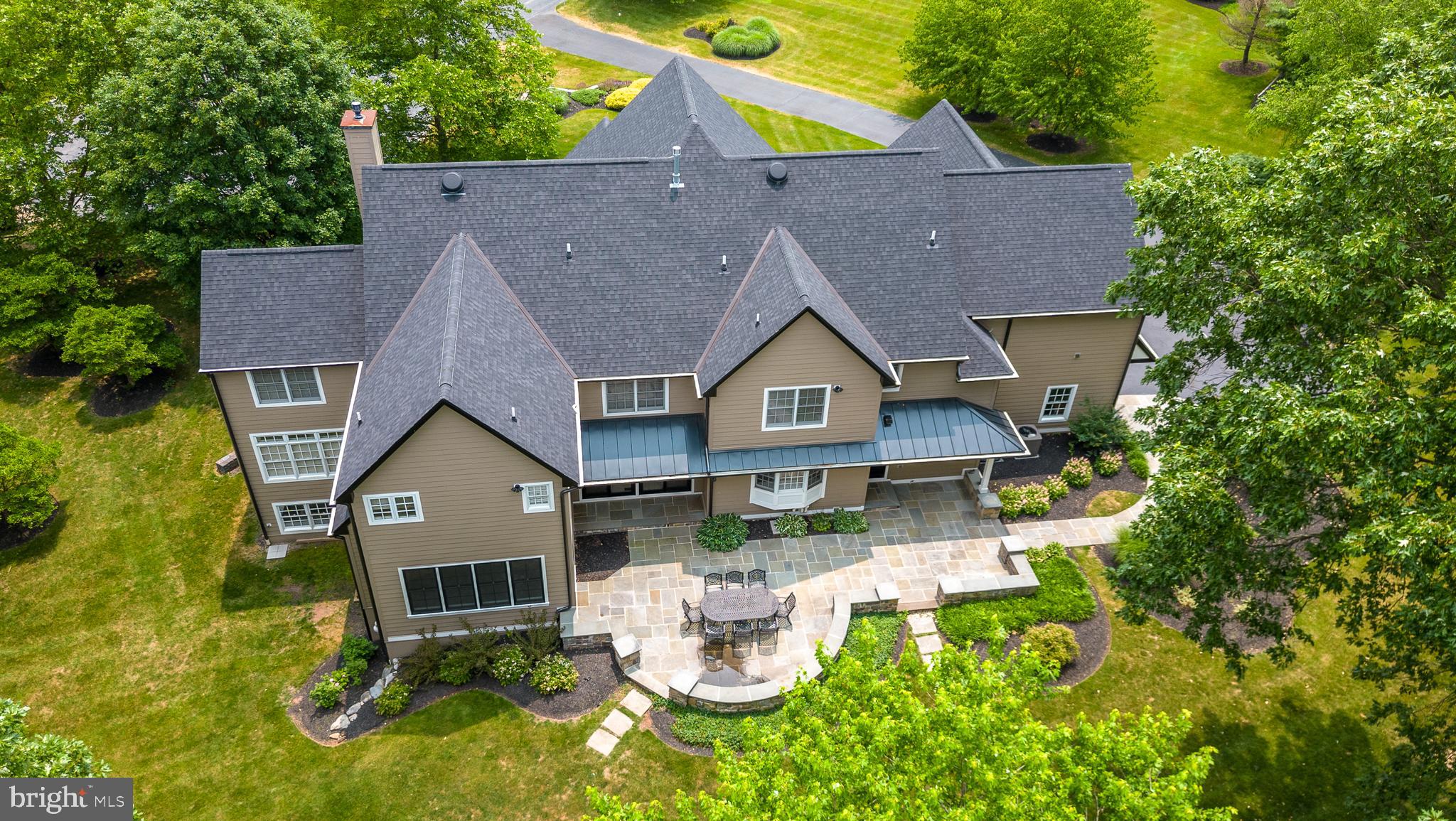 DEVONSHIRE ESTS - Residential