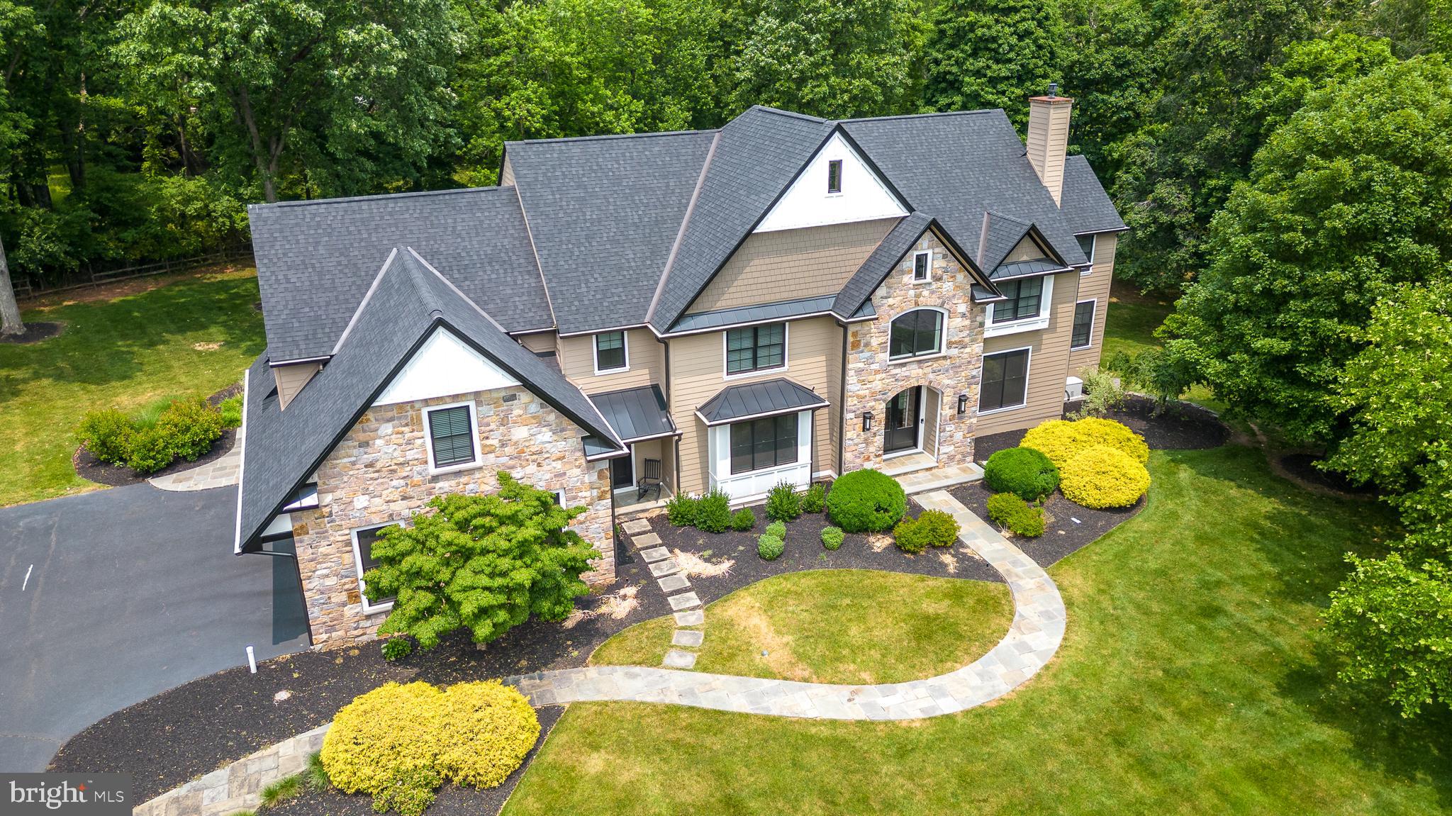 DEVONSHIRE ESTS - Residential