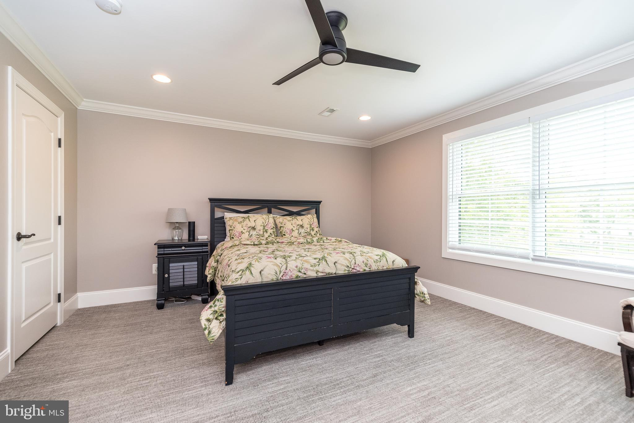 DEVONSHIRE ESTS - Residential