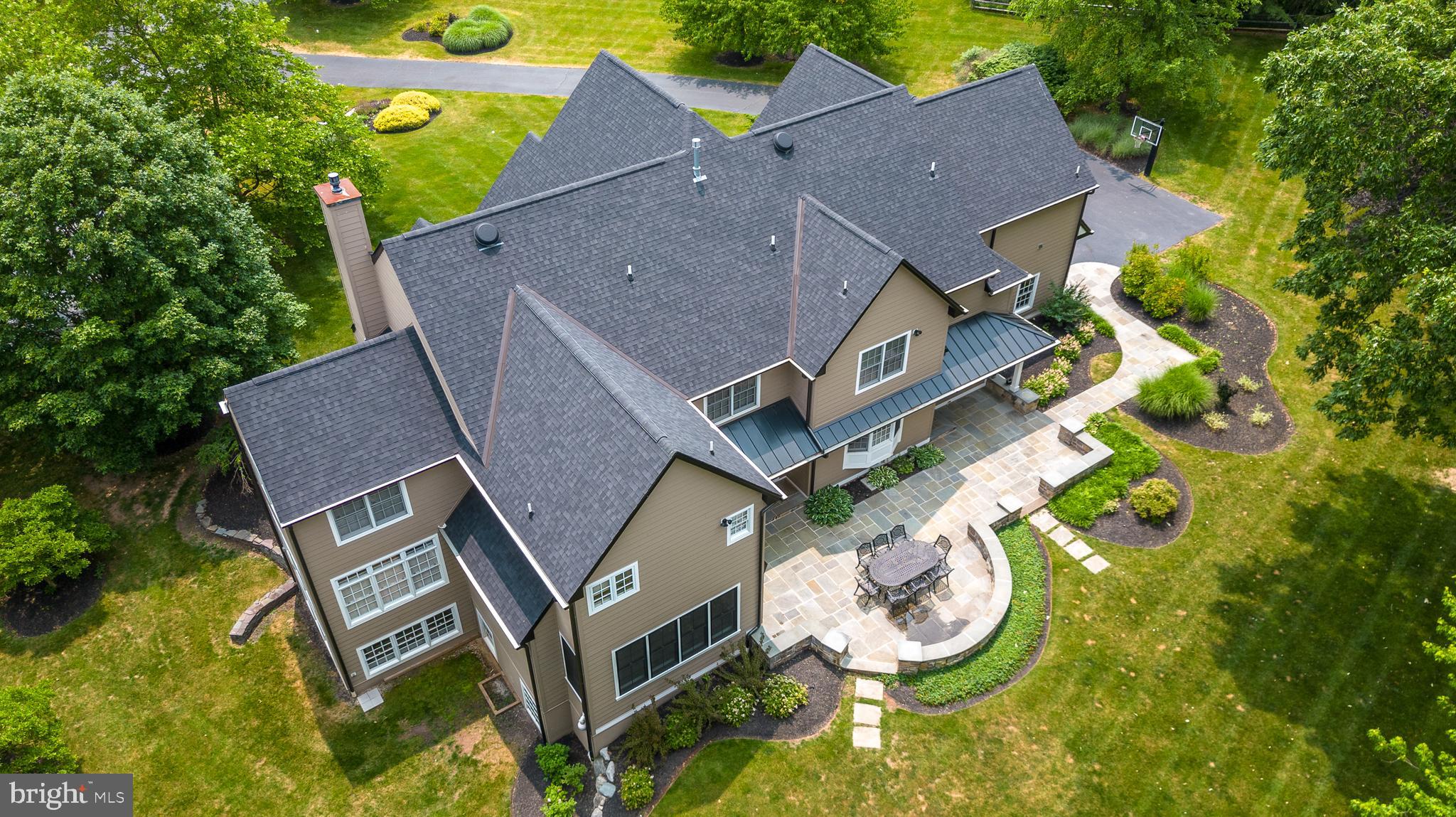 DEVONSHIRE ESTS - Residential