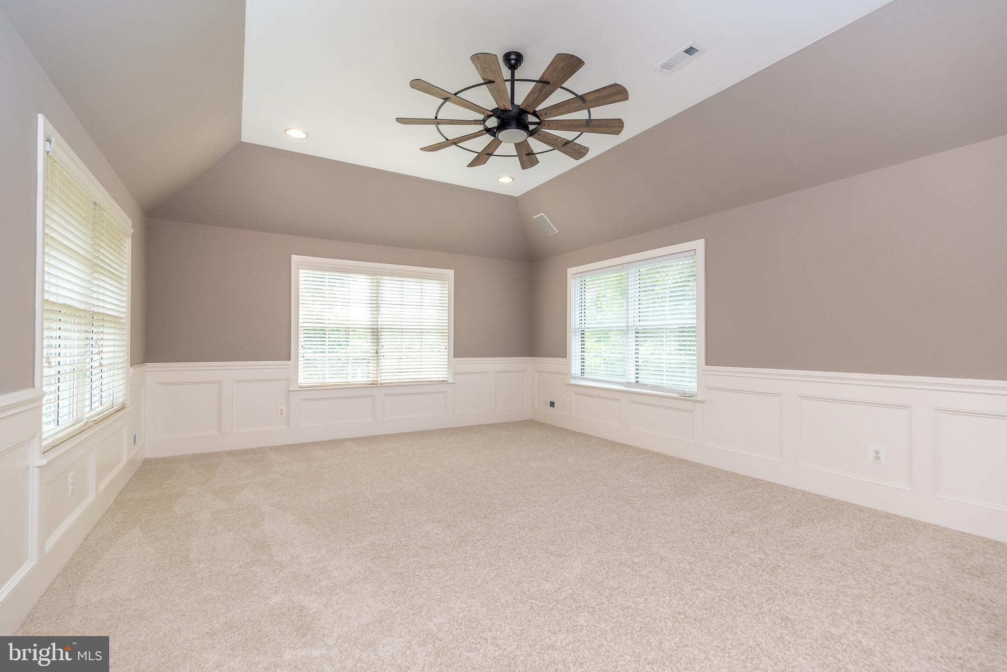 DEVONSHIRE ESTS - Residential