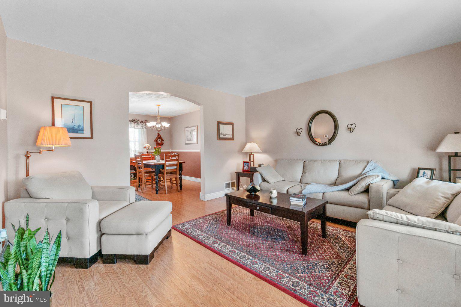 CHARLESMONT - Residential