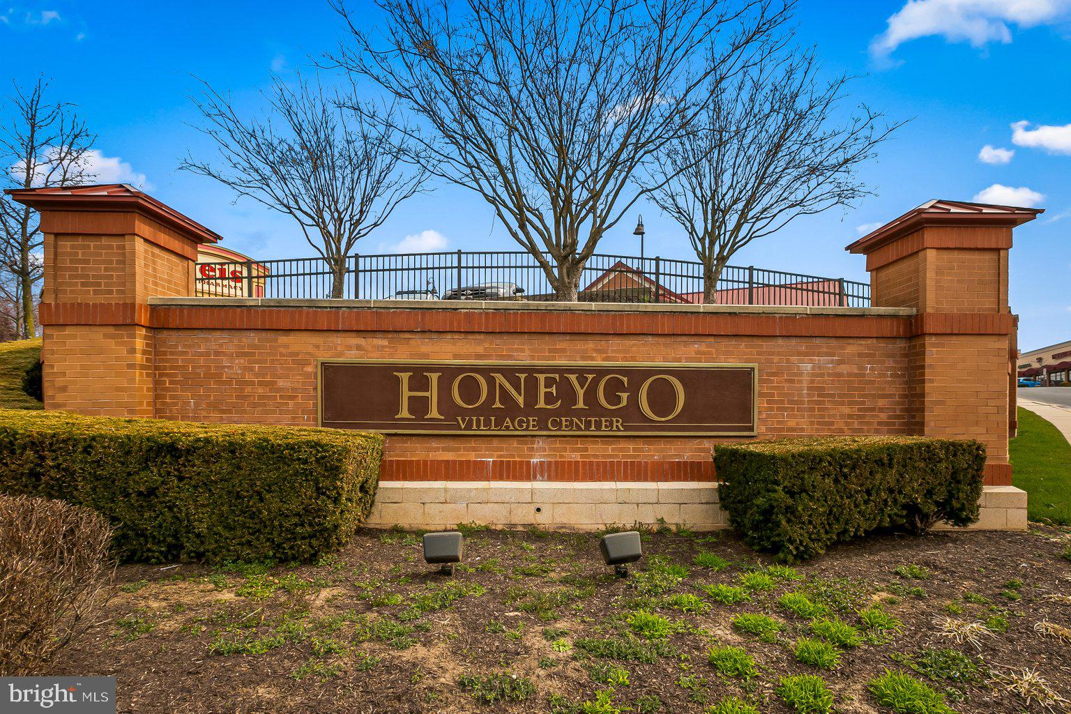 PERRY HALL FARMS GARDEN CONDOS - Residential