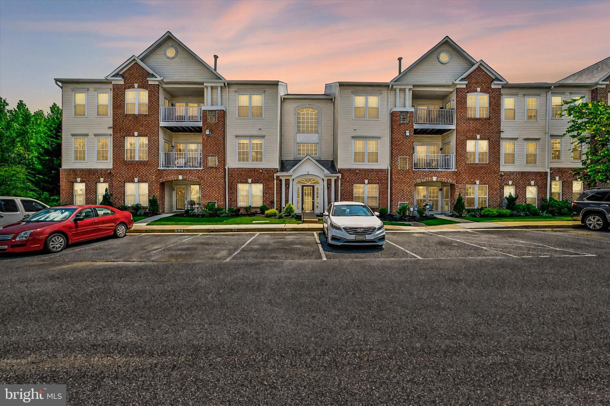 PERRY HALL FARMS GARDEN CONDOS - Residential