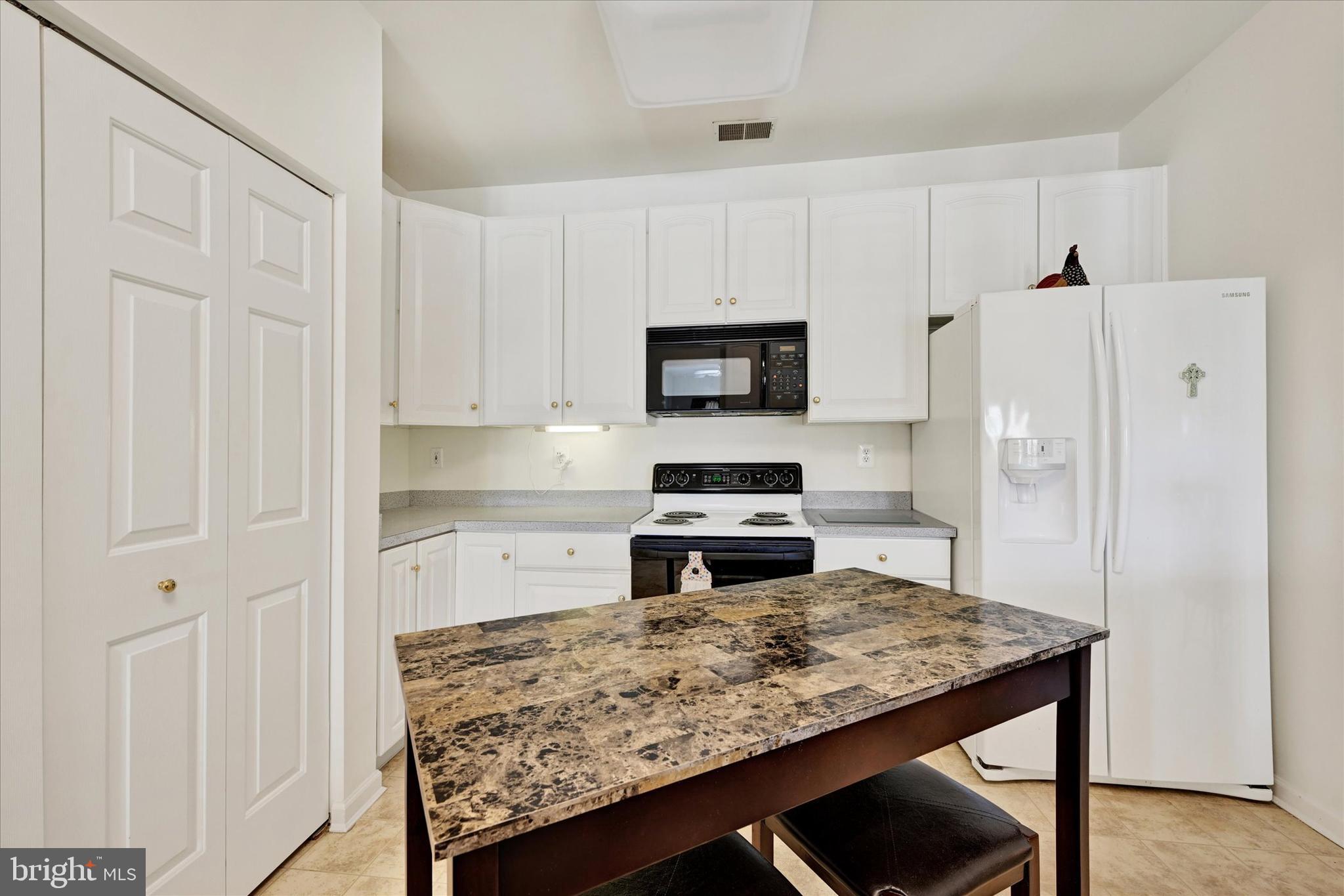 PERRY HALL FARMS GARDEN CONDOS - Residential