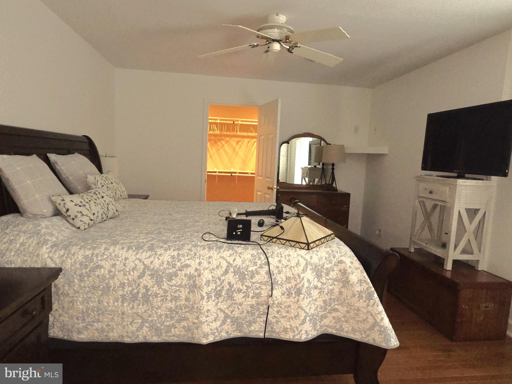 ROBIN ACRES - Residential