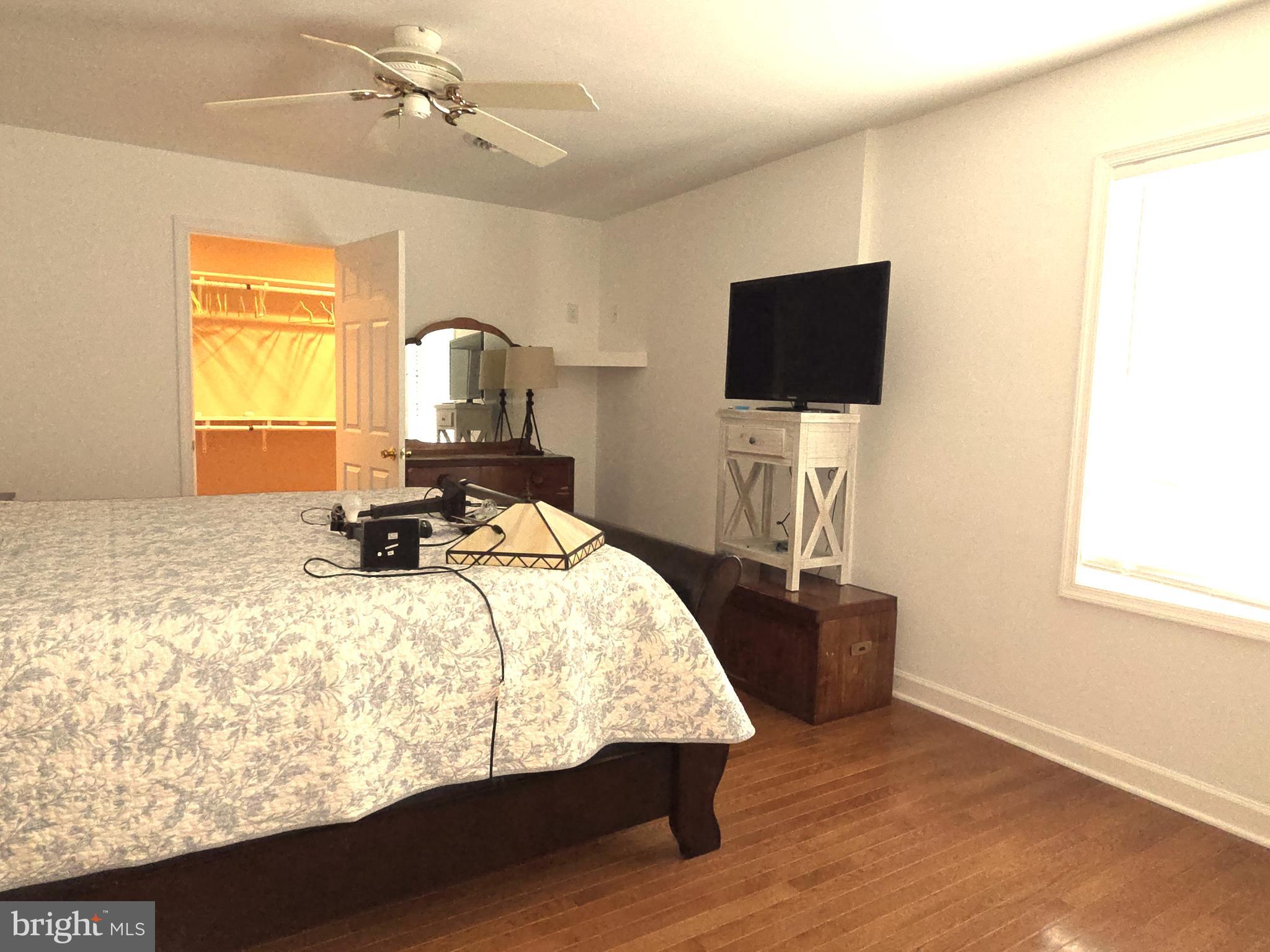 ROBIN ACRES - Residential