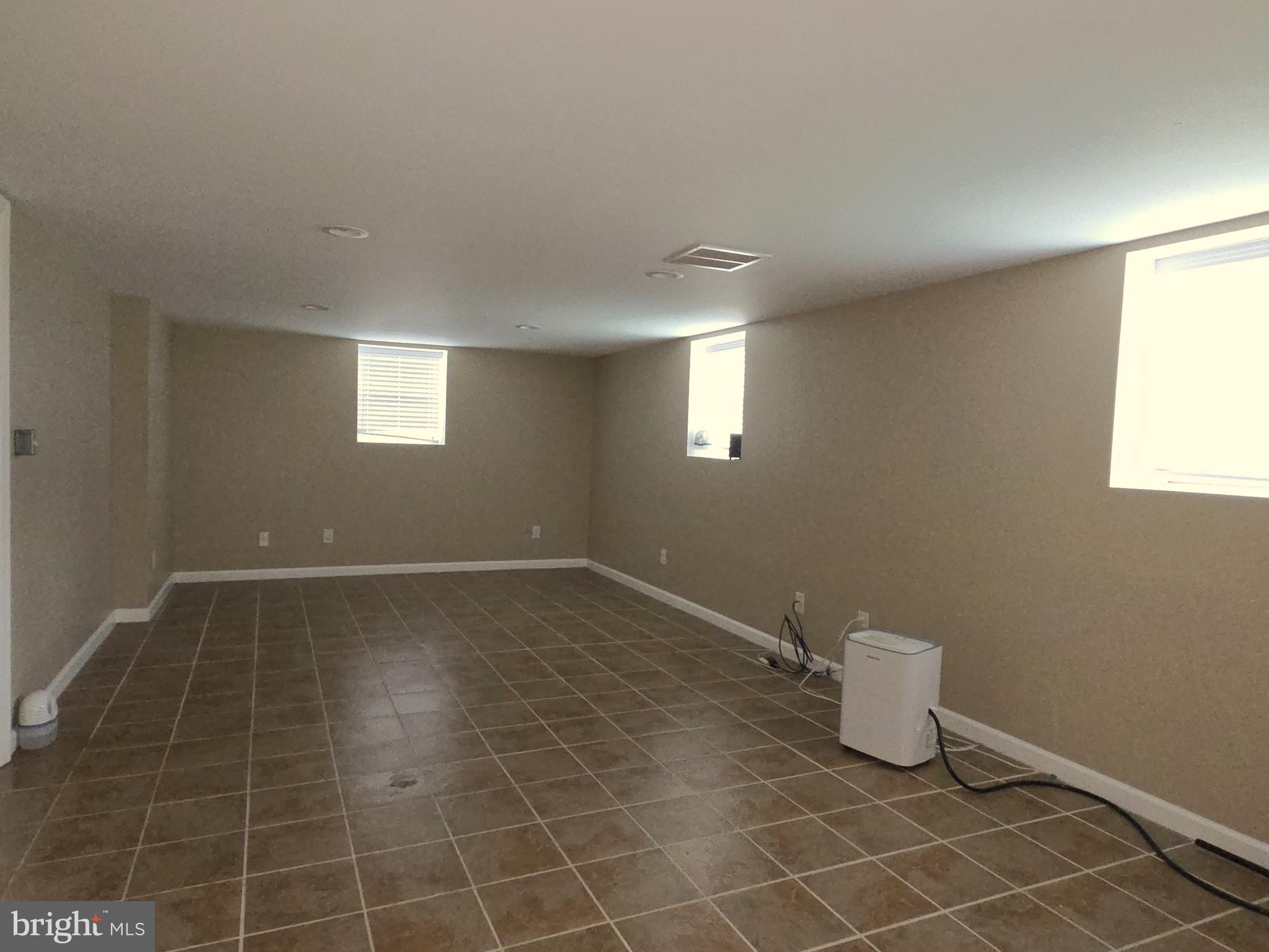 ROBIN ACRES - Residential