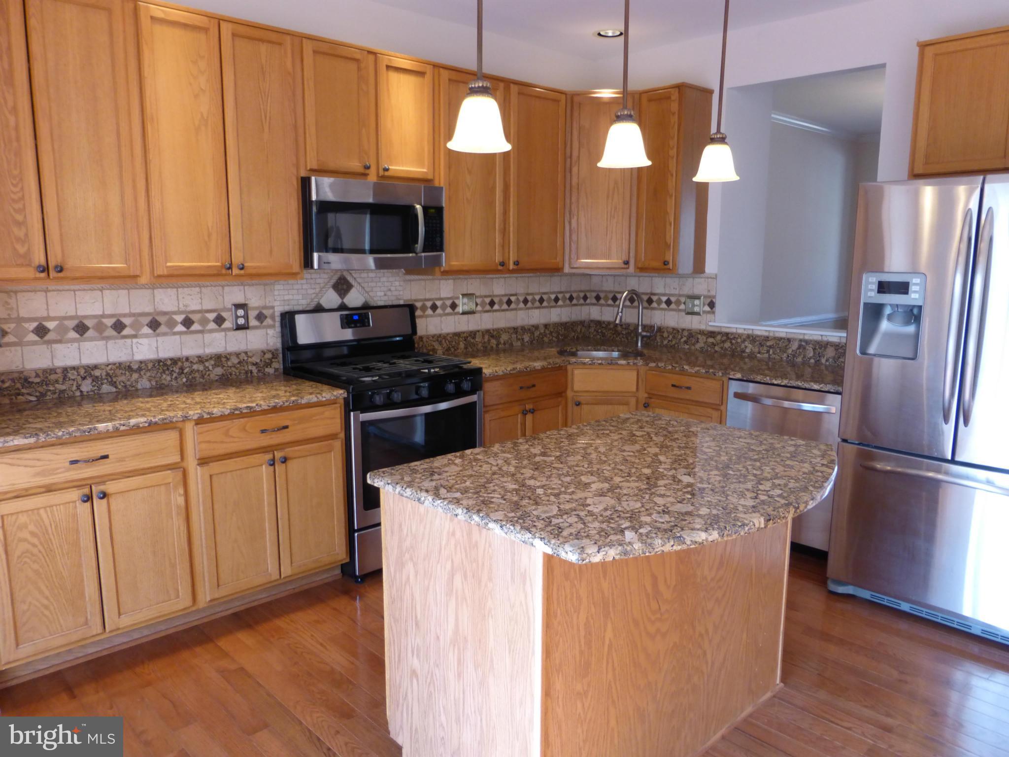 GREAT FALLS CHASE - Residential Lease